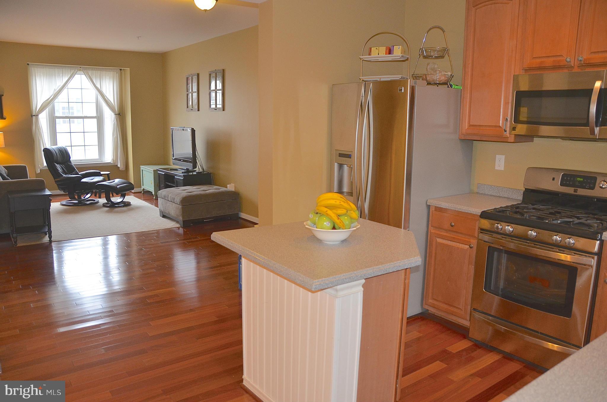 RIVER OAKS - Residential