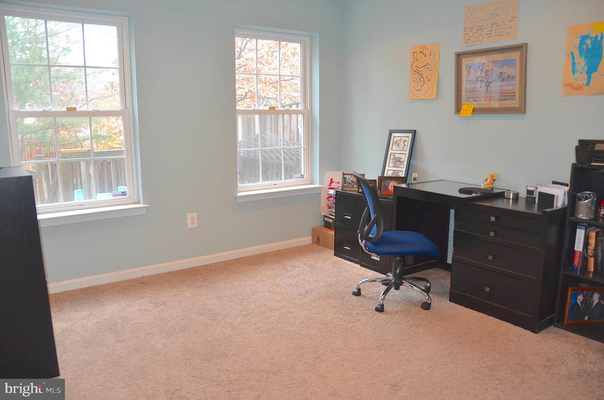 RIVER OAKS - Residential