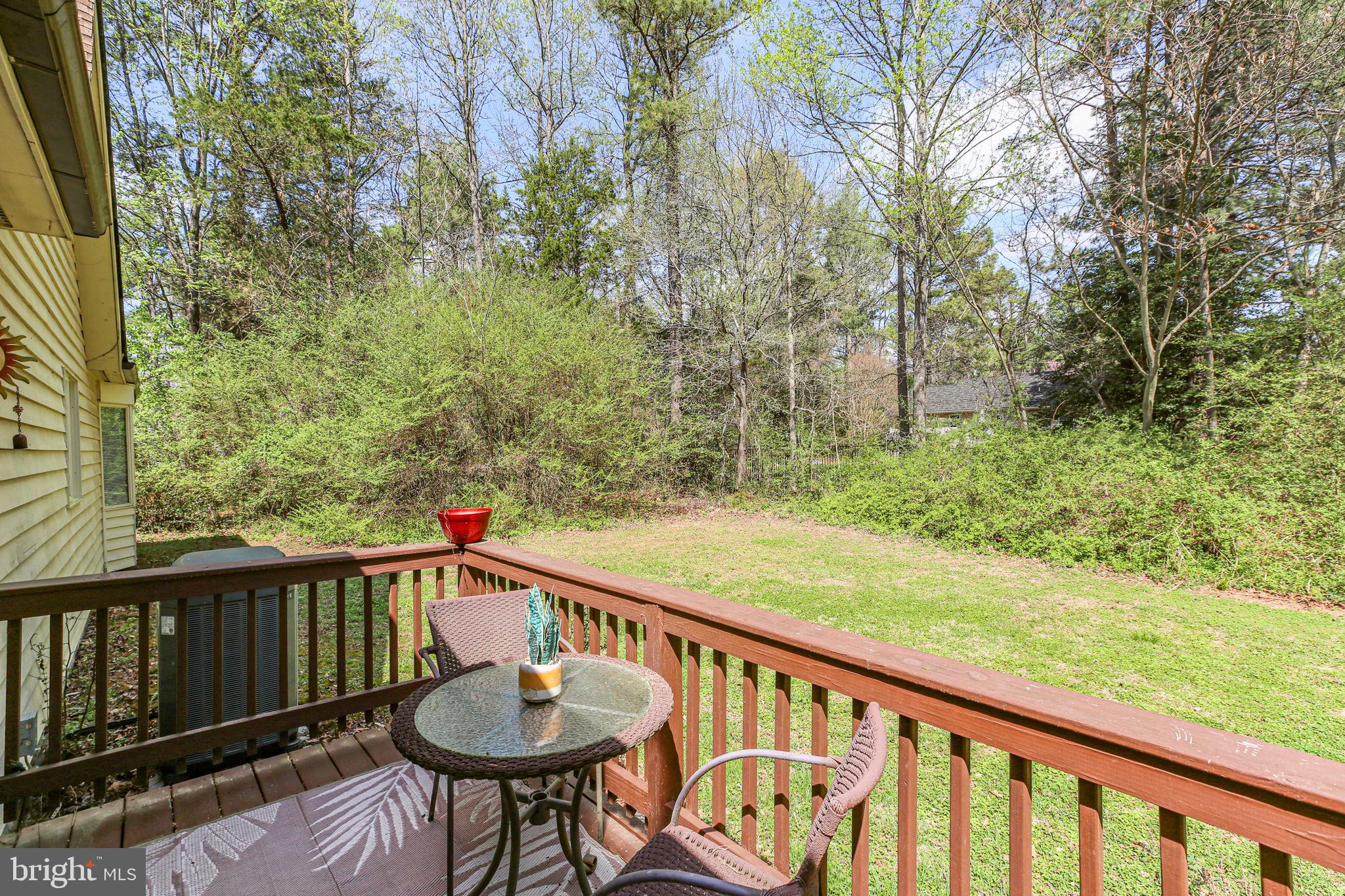 LAKE CAROLINE - Residential