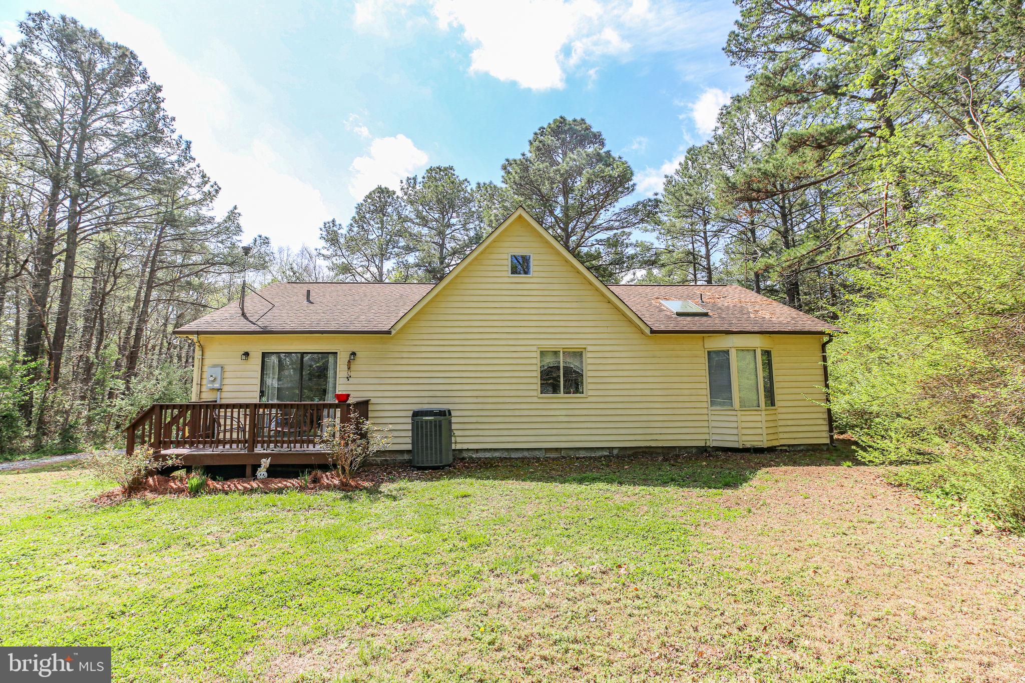 LAKE CAROLINE - Residential