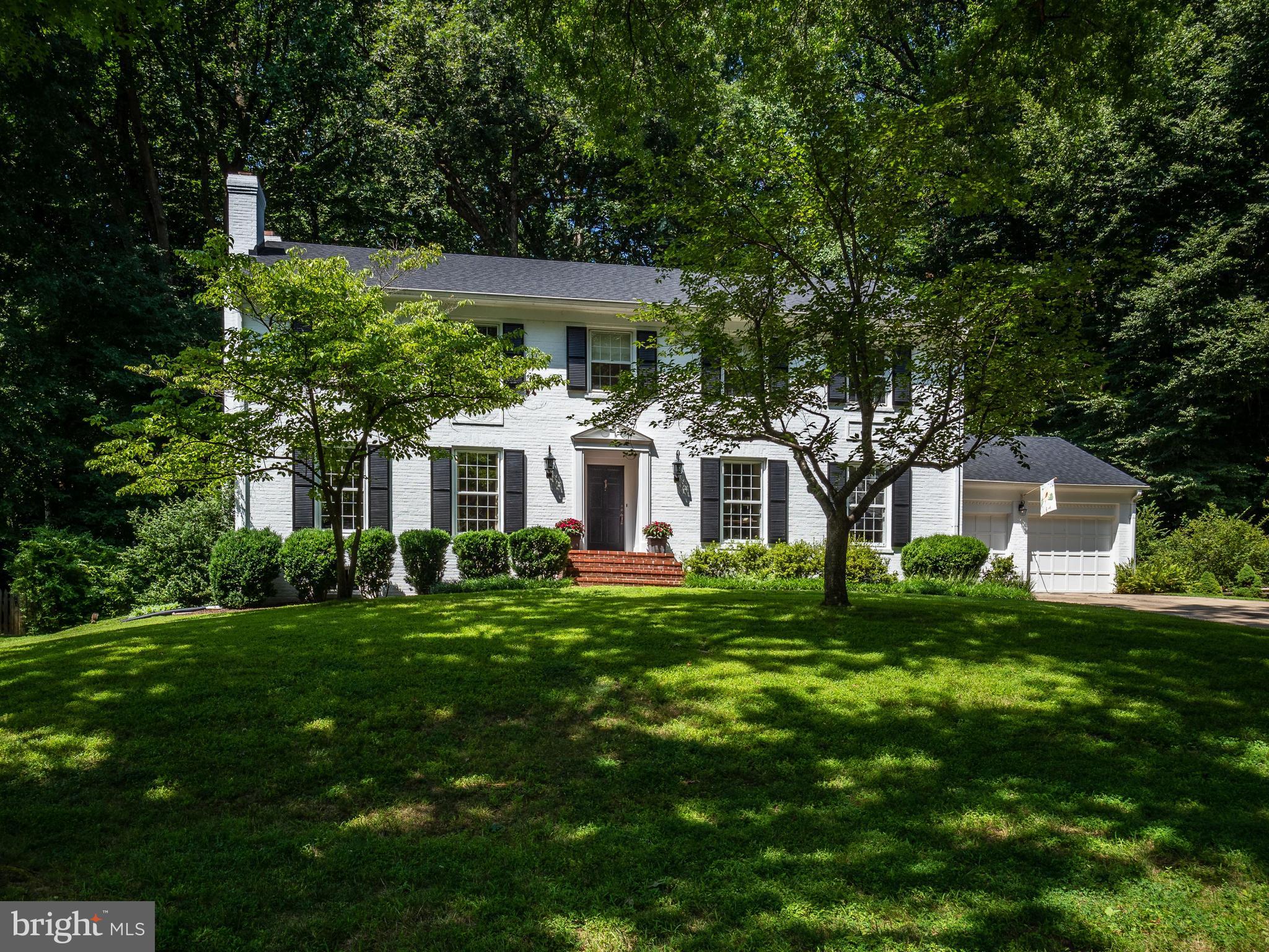 RIVER FALLS - Residential