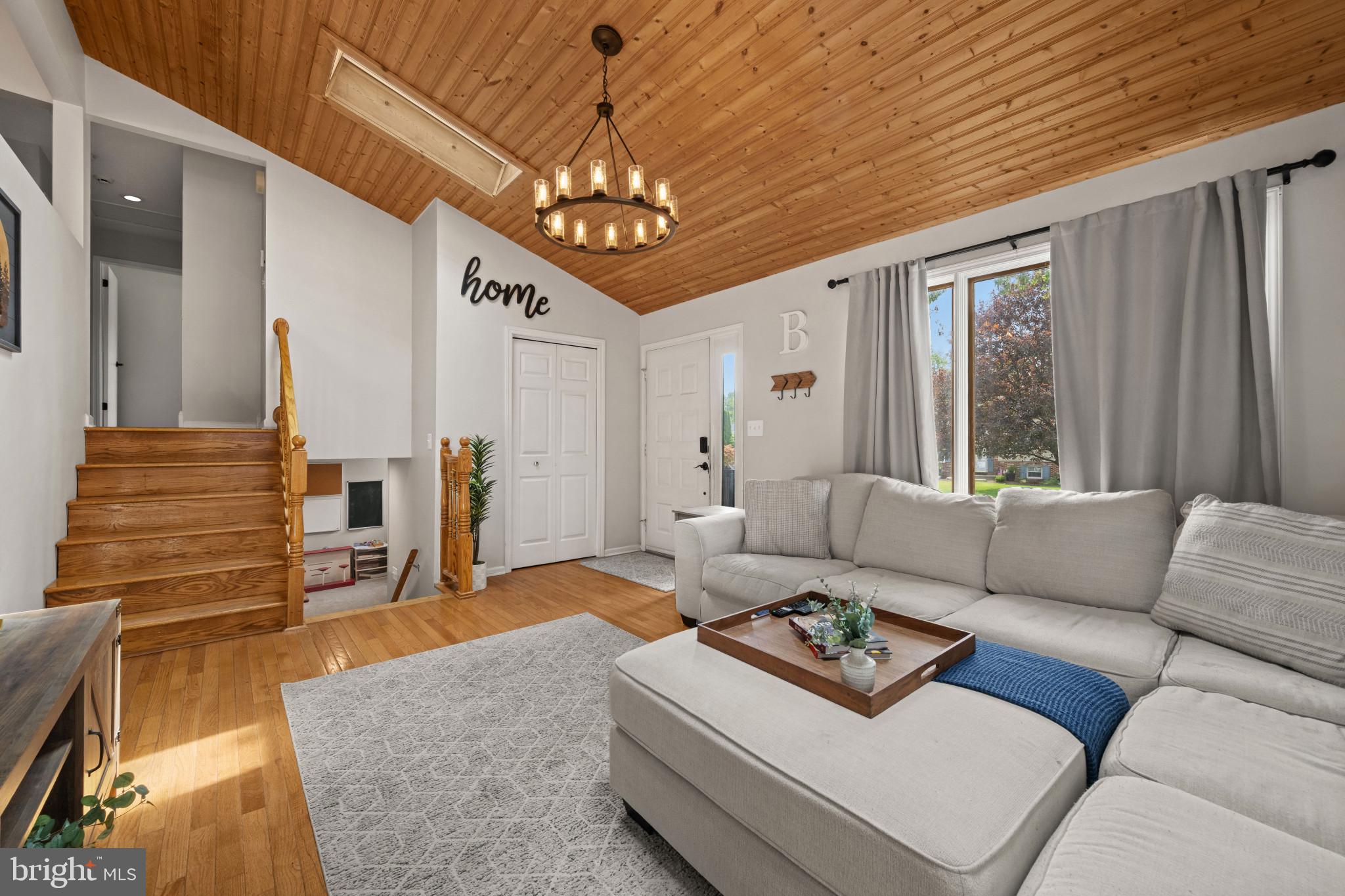 CLIPPER HILL ESTATES - Residential