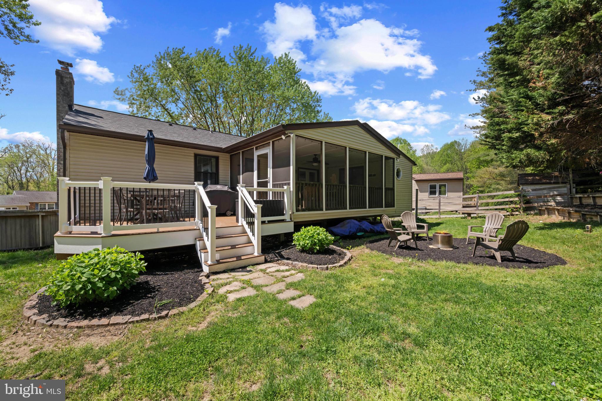 CLIPPER HILL ESTATES - Residential