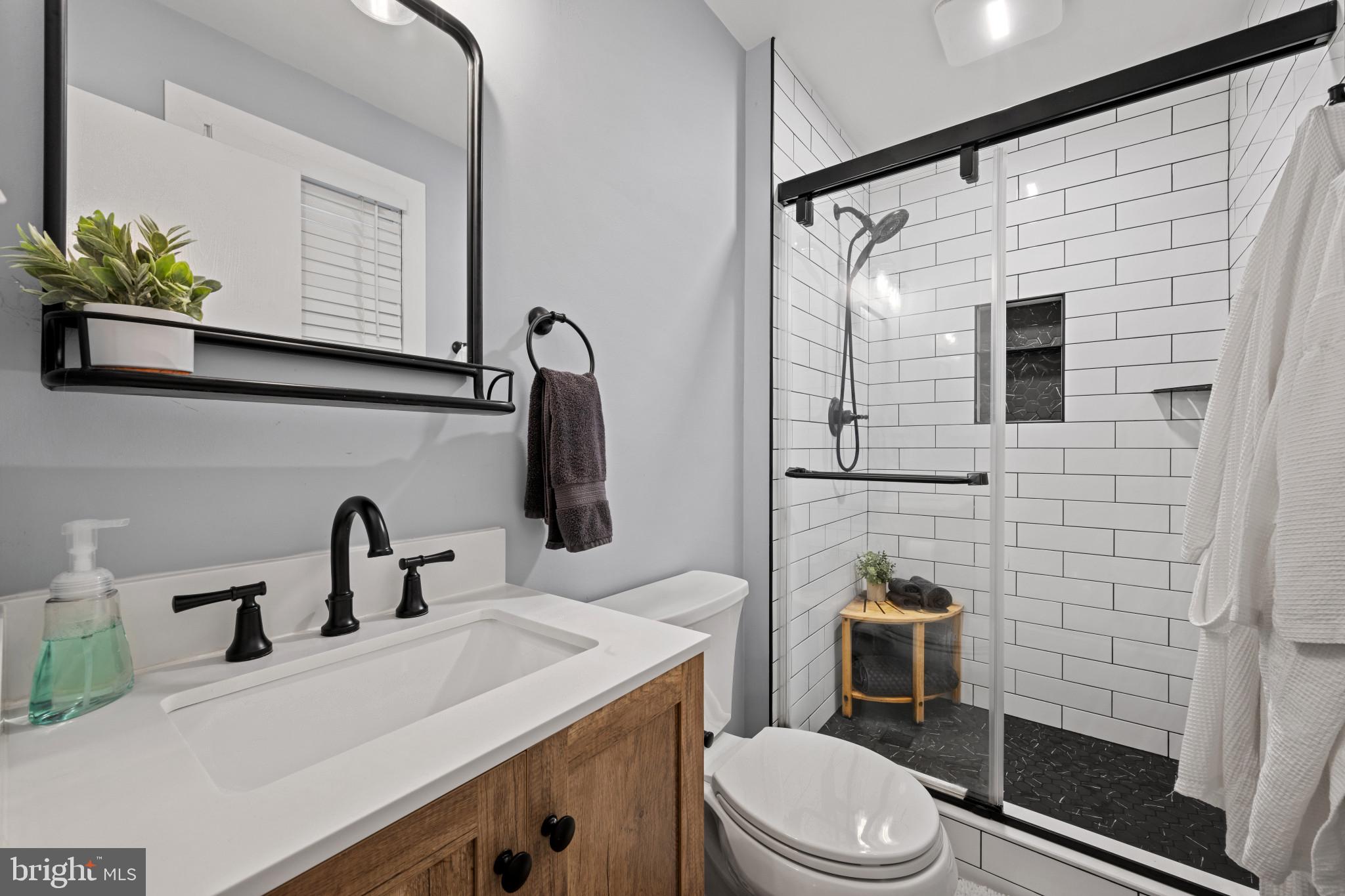 CLIPPER HILL ESTATES - Residential