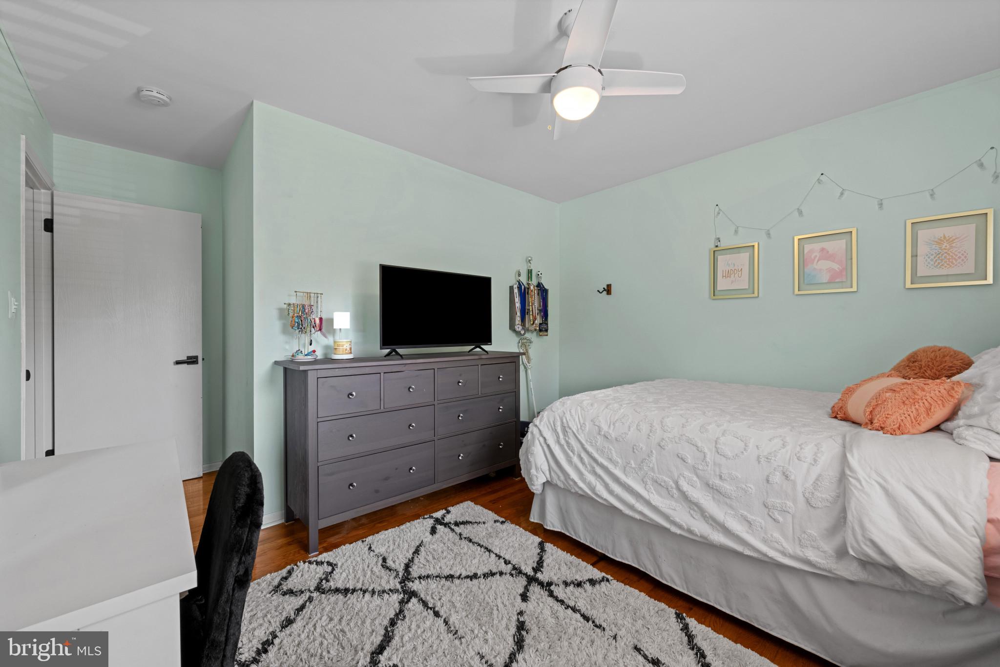 CLIPPER HILL ESTATES - Residential