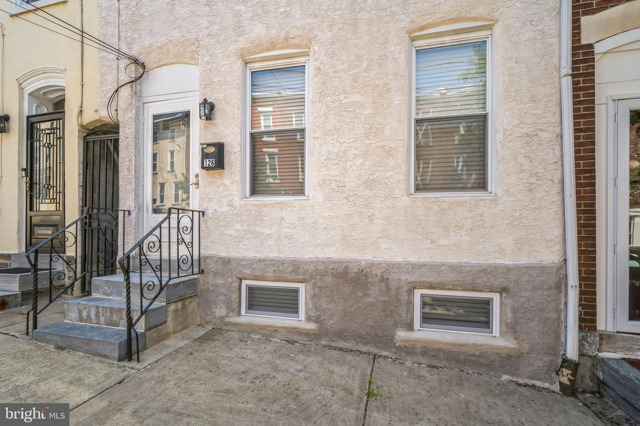 MANAYUNK - Residential Lease