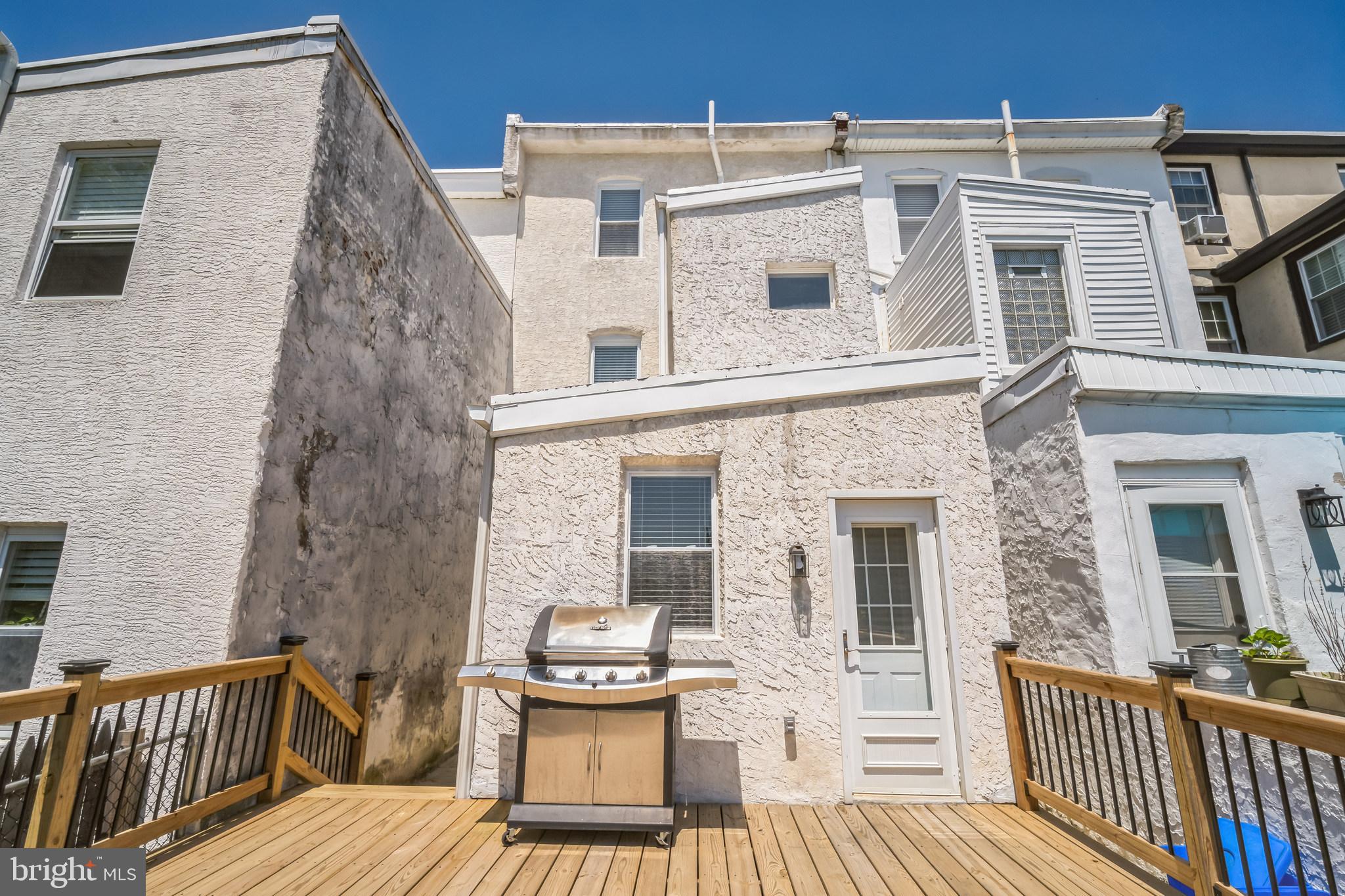 MANAYUNK - Residential Lease