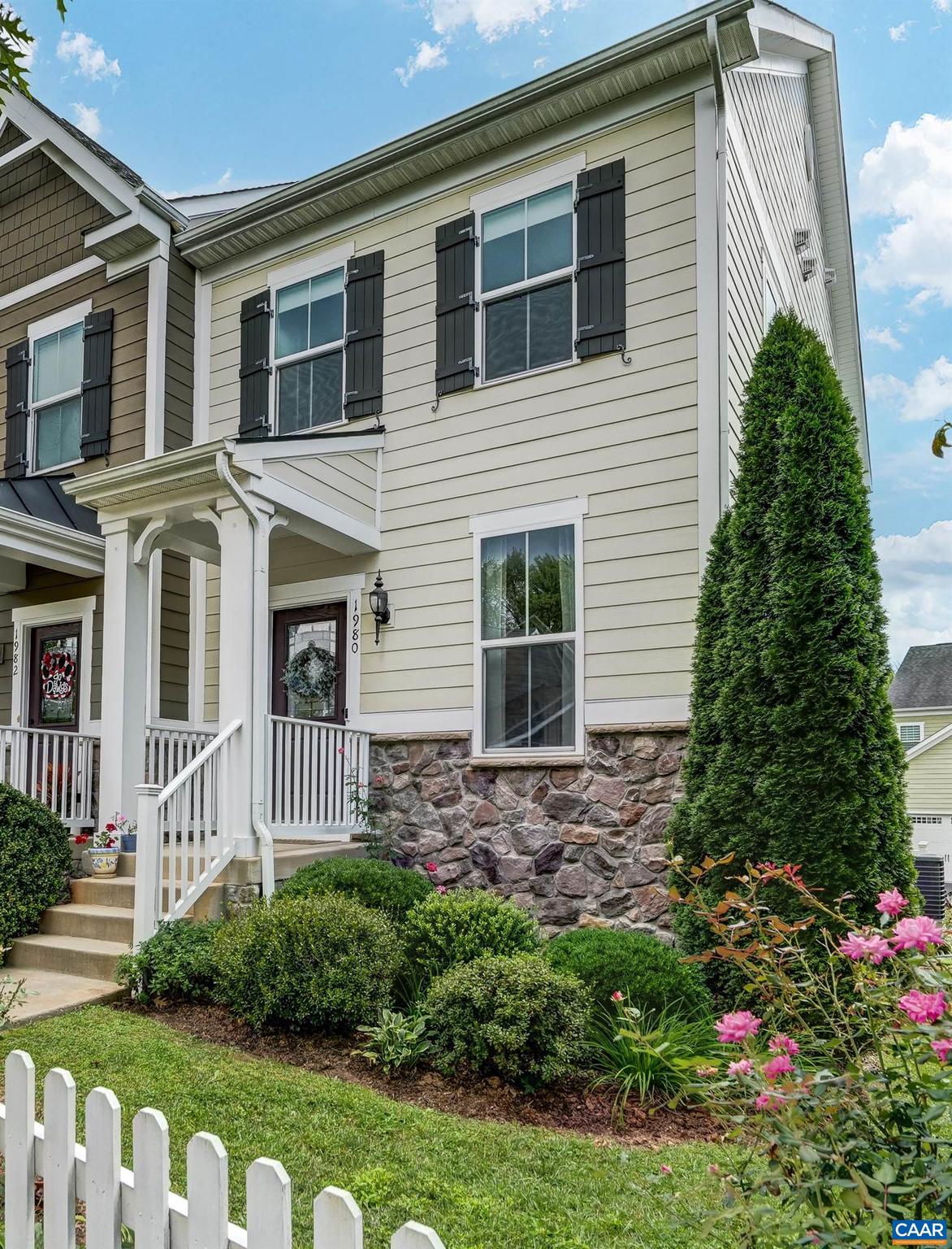 WICKHAM POND - Residential