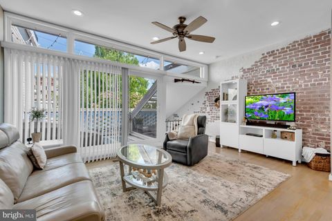 620 3RD STREET SW 111 WASHINGTON DC 20024