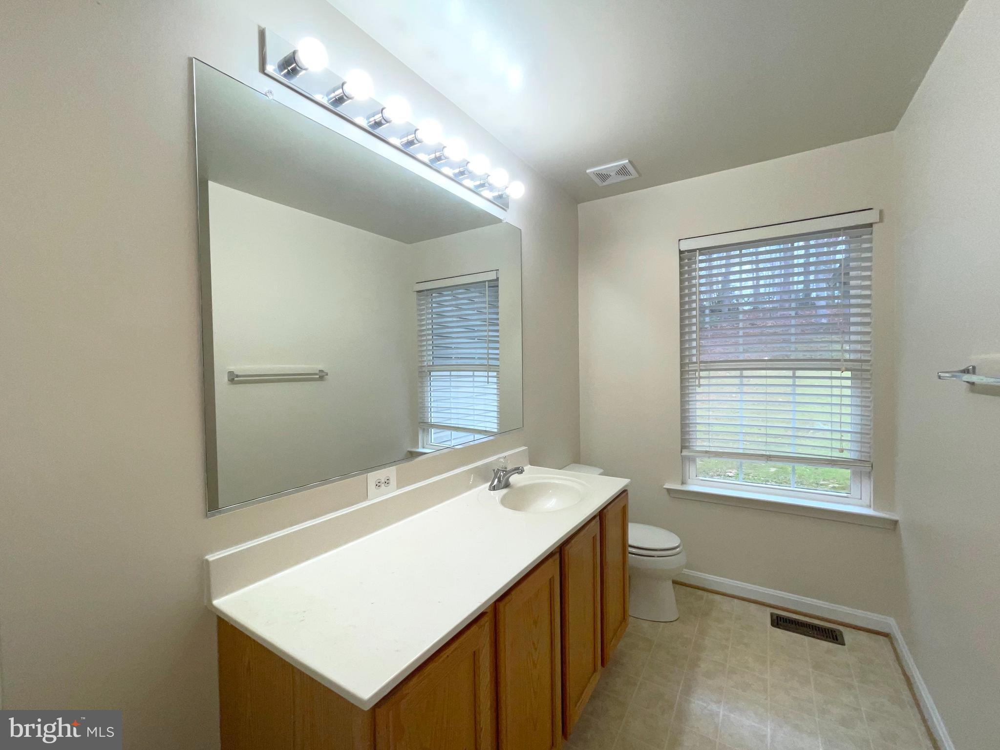 SCARBOROUGH FAIRE - Residential Lease