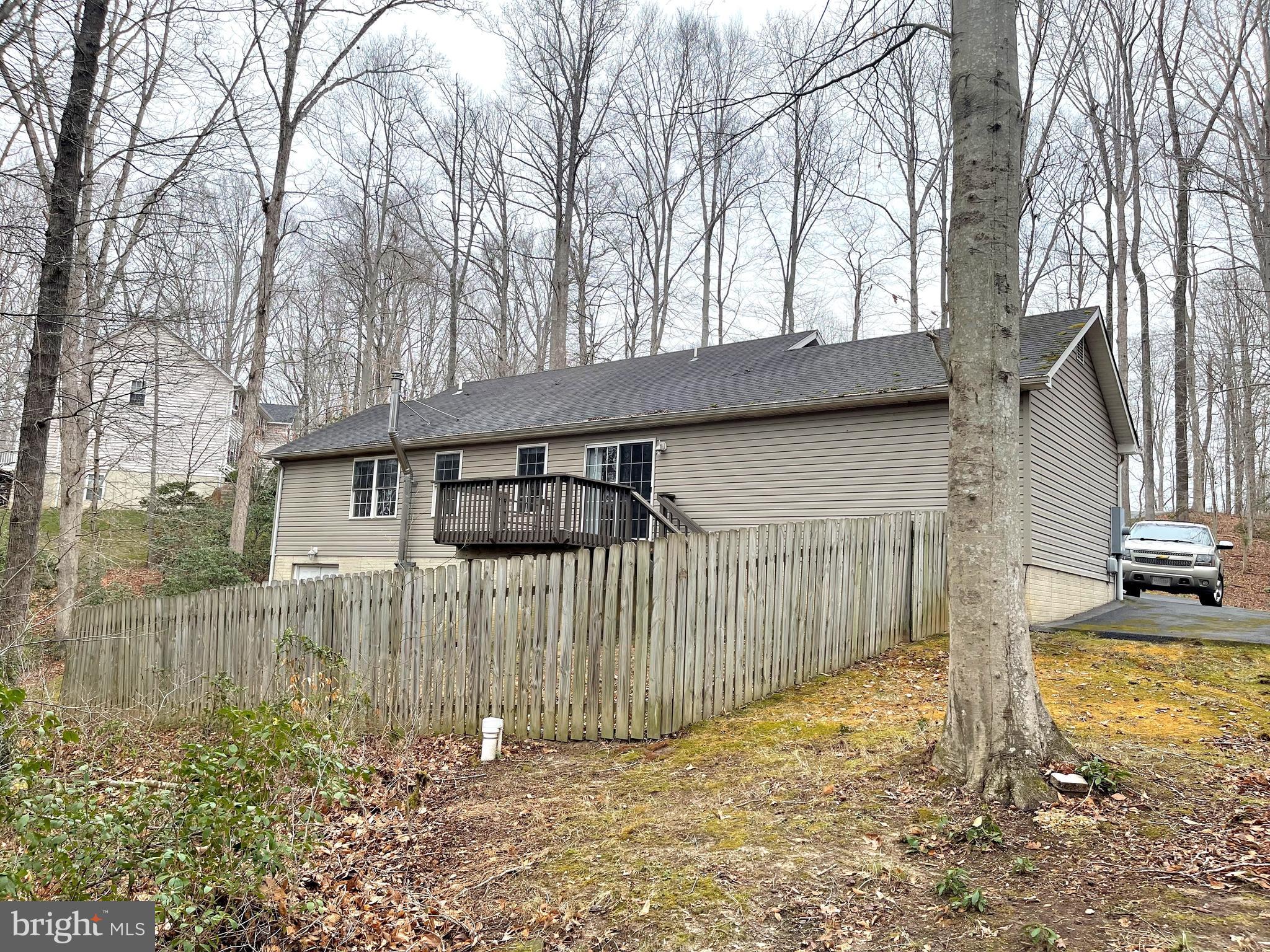 SCARBOROUGH FAIRE - Residential Lease