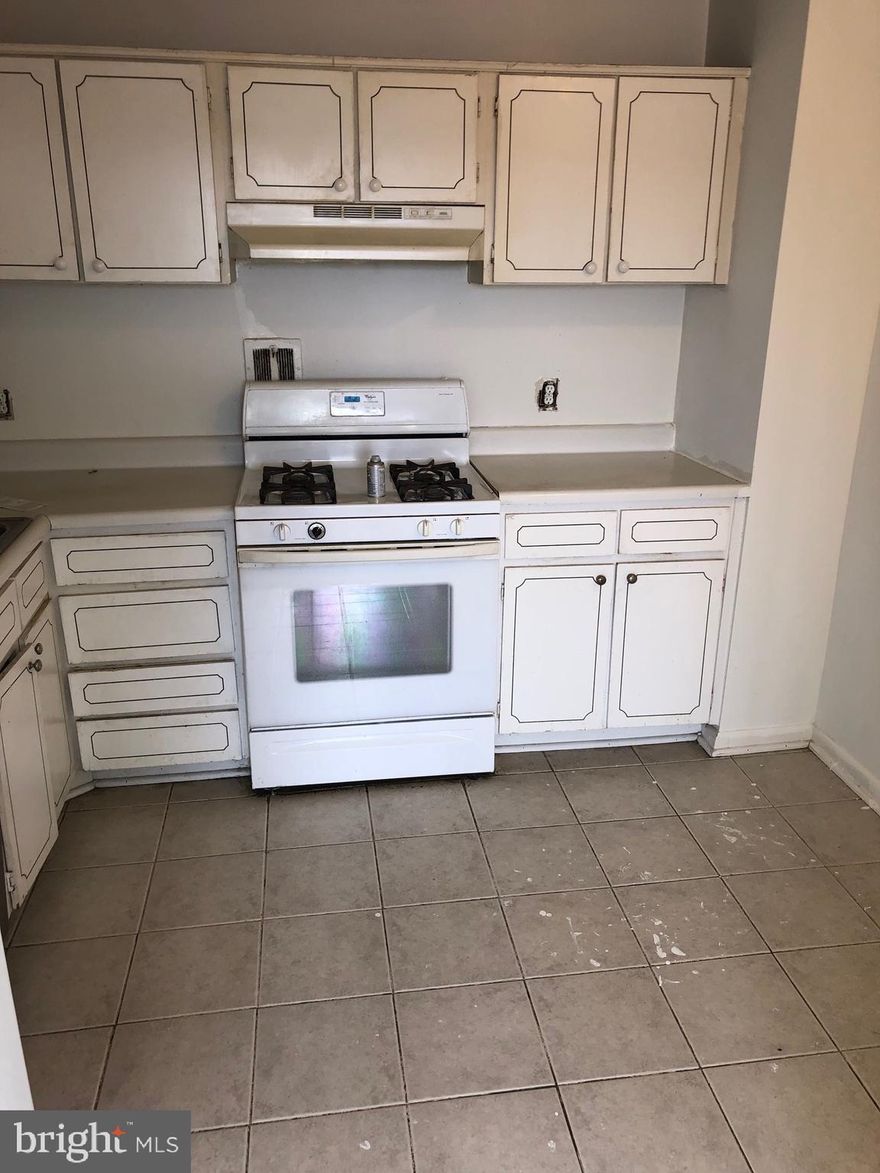 What a location!  This unit is one of the largest in the building featuring 3 bedrooms, 2 full bathrooms, one car garage parking.  The building features a secured access lobby, club room and is steps to public transportation and shopping. CONDO FEES PAY ALL UTILITIES. PRICED TO SALE! Estate SALE.  SOLD AS IS.