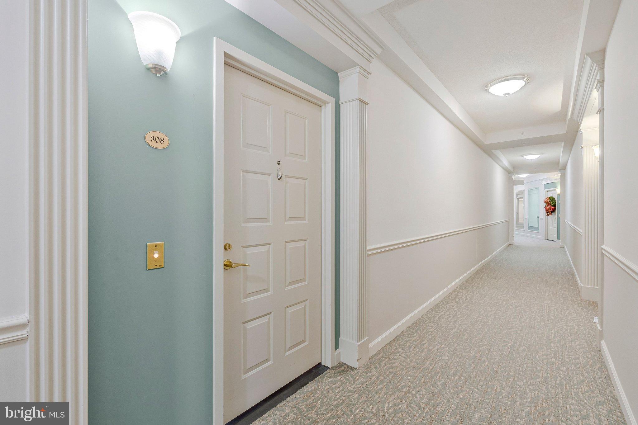 LANSDOWNE WOODS - Residential