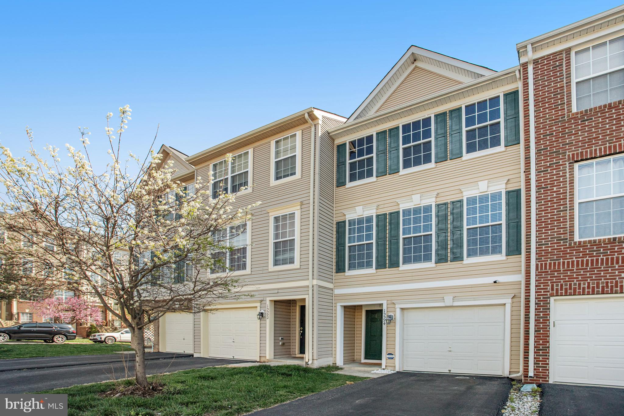 POWELLS RUN VILLAGE COND - Residential