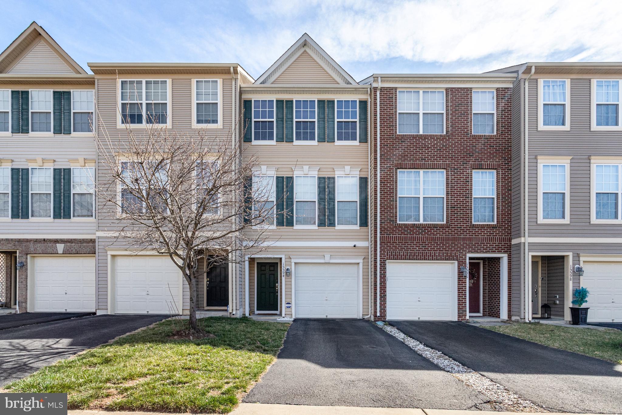 POWELLS RUN VILLAGE COND - Residential