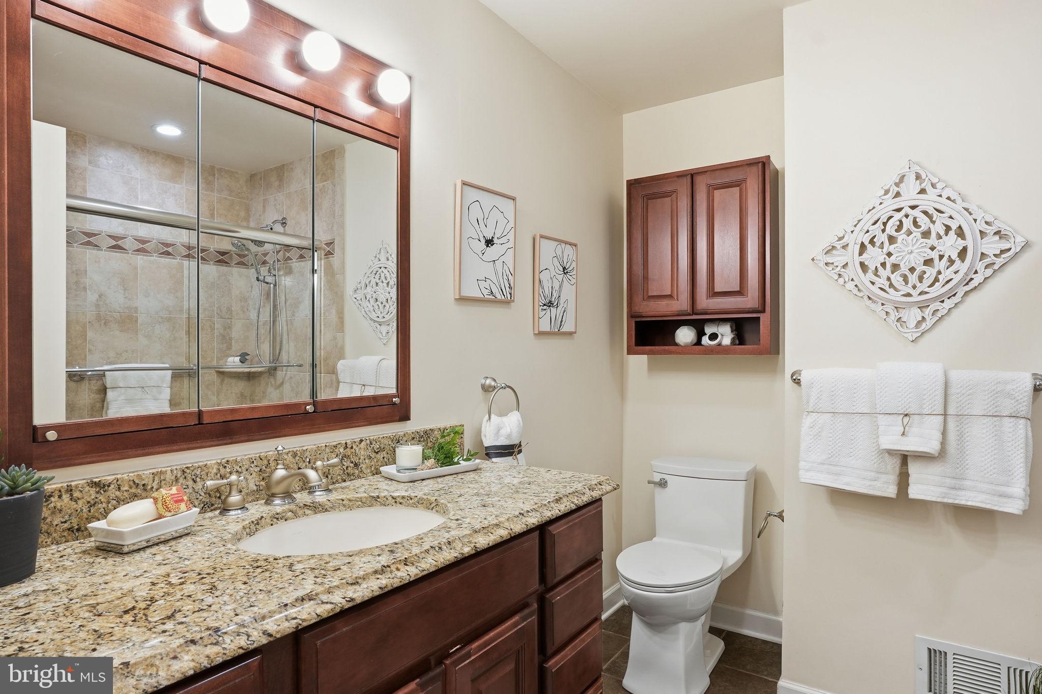 CAPE ST CLAIRE - Residential