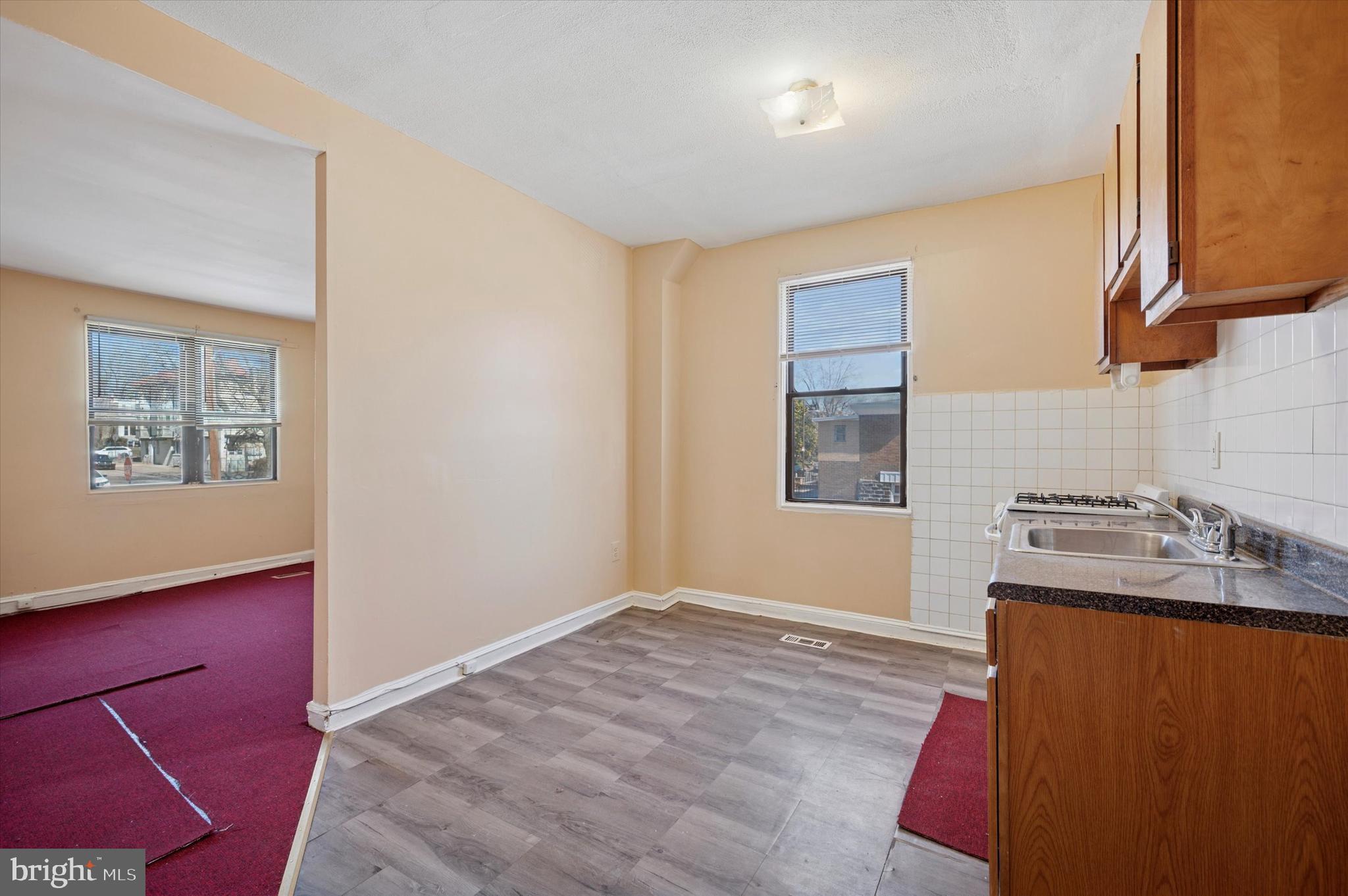 FERN ROCK - Residential Income