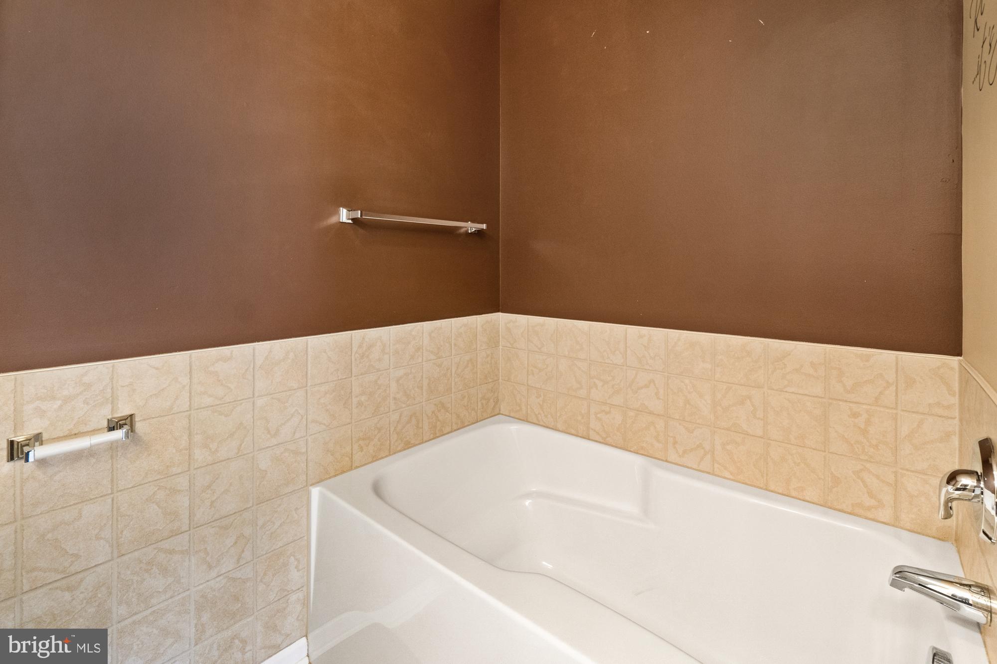 BRIAR RUN - Residential