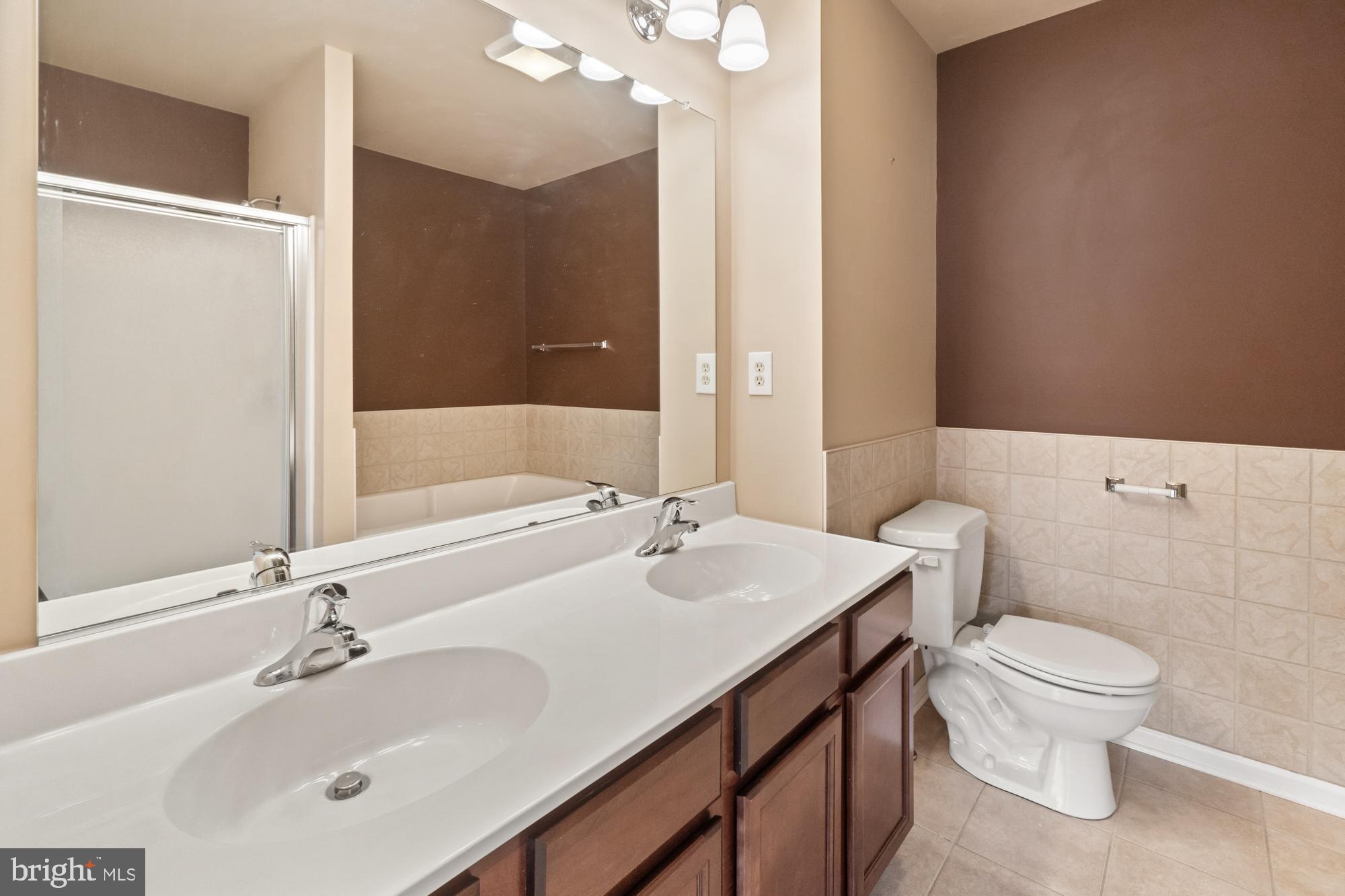 BRIAR RUN - Residential