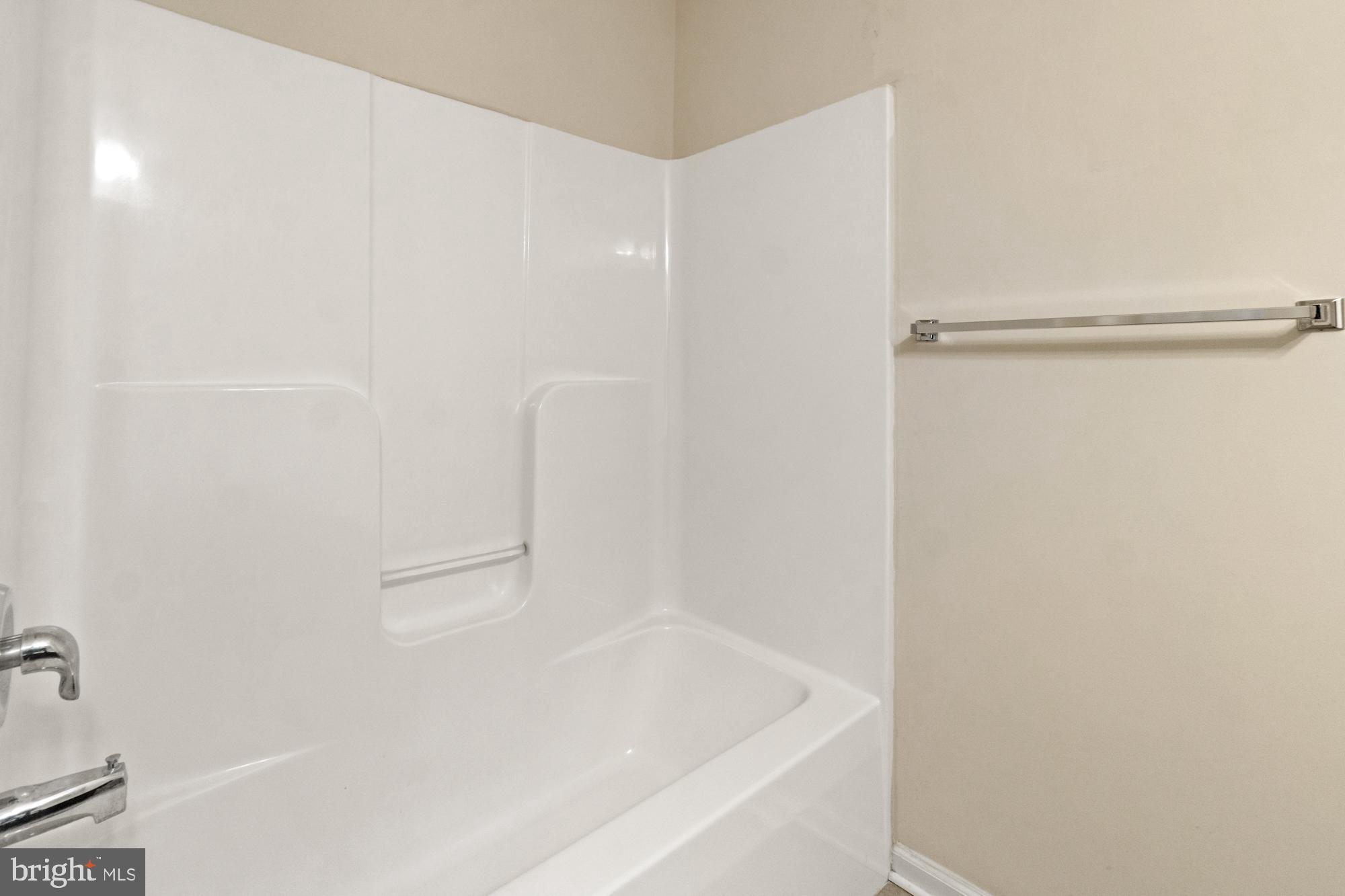 BRIAR RUN - Residential