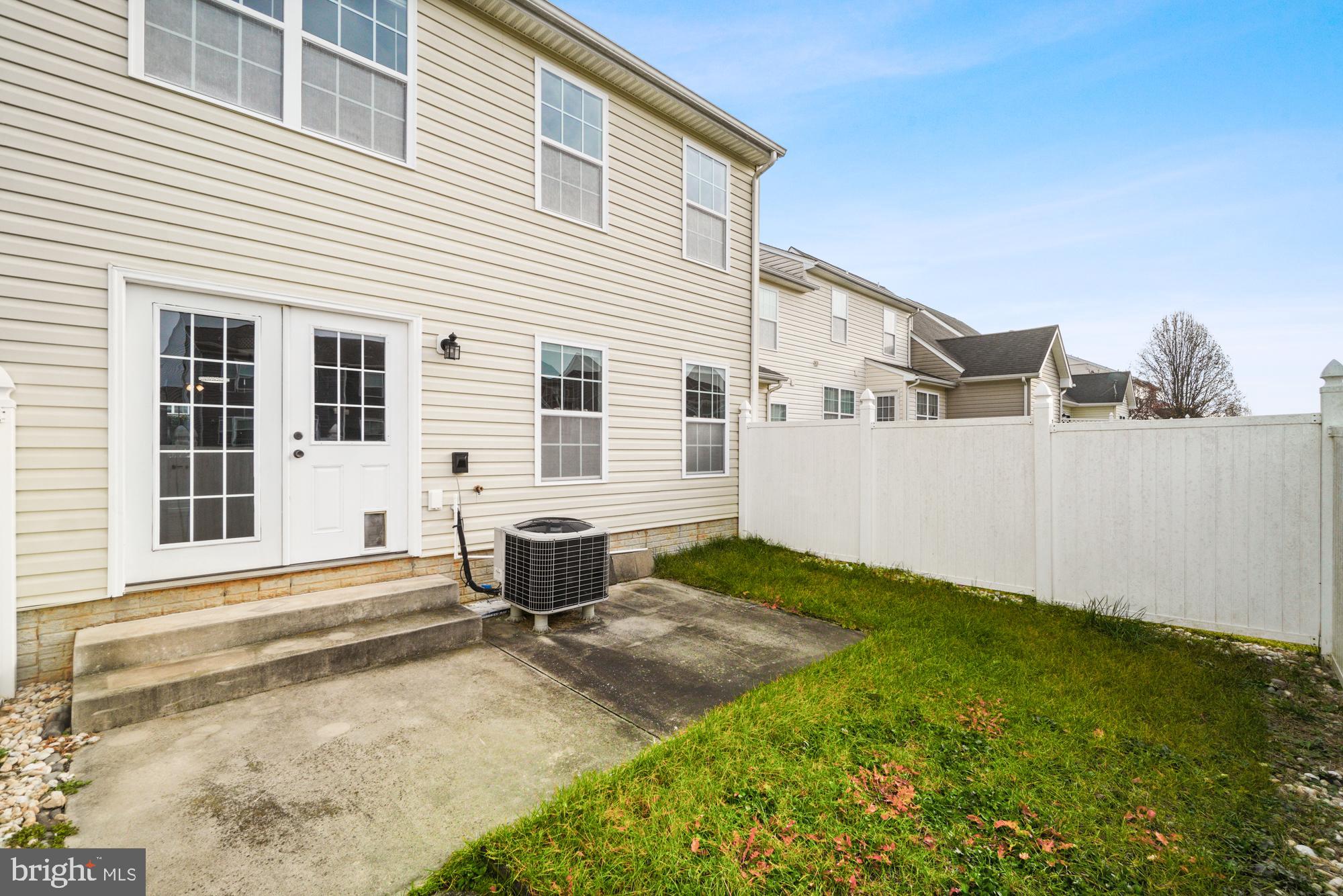 BRIAR RUN - Residential