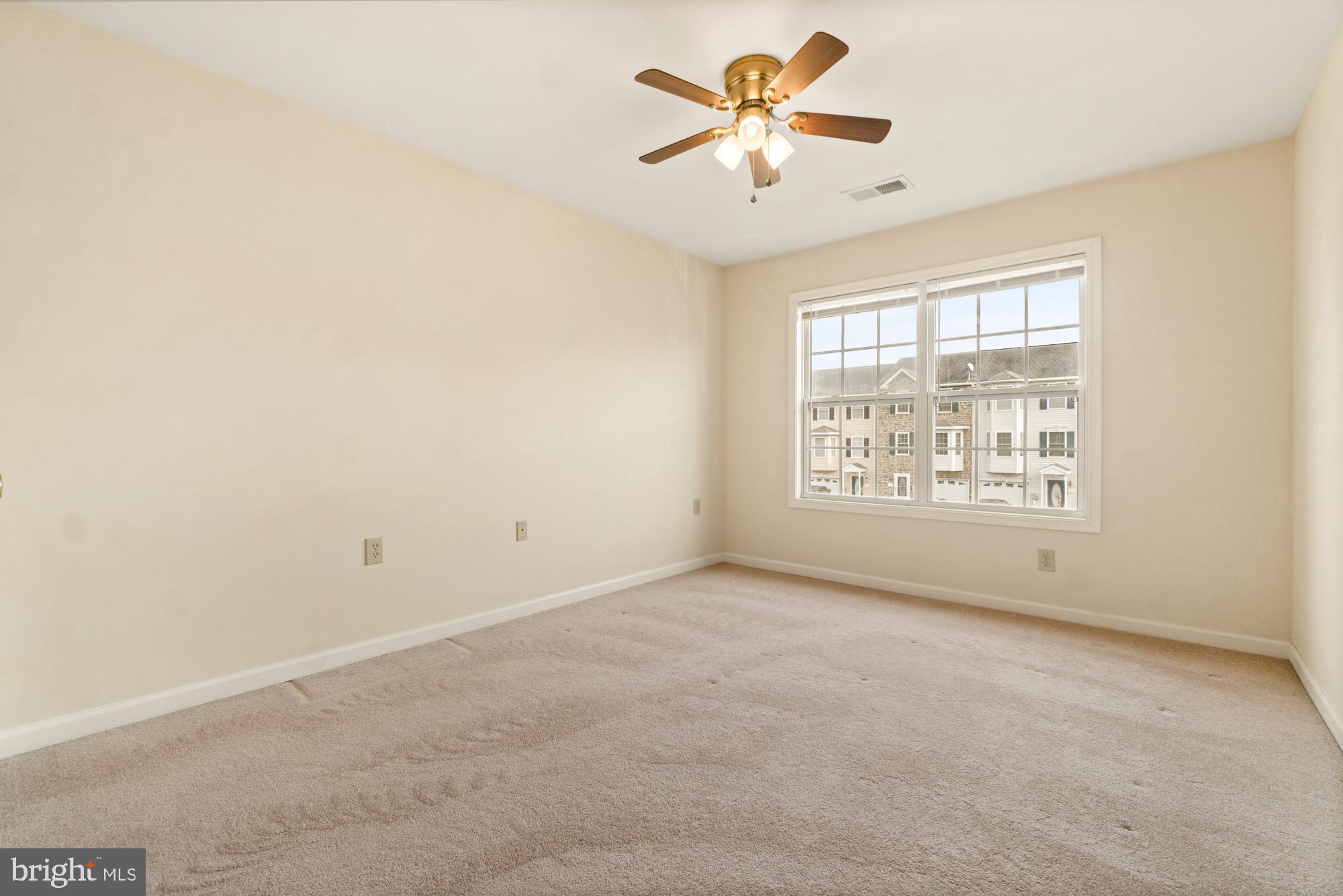 BRIAR RUN - Residential