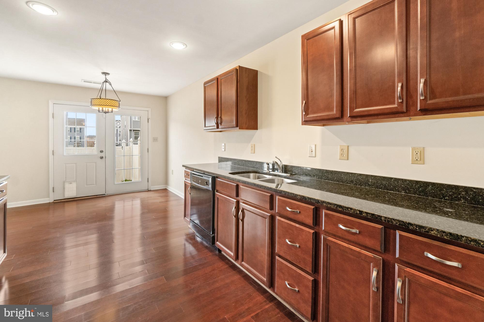 BRIAR RUN - Residential