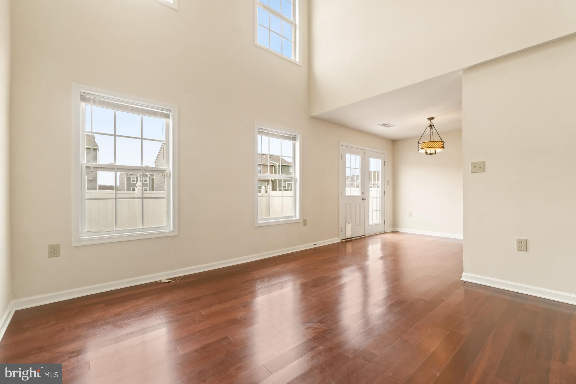 BRIAR RUN - Residential