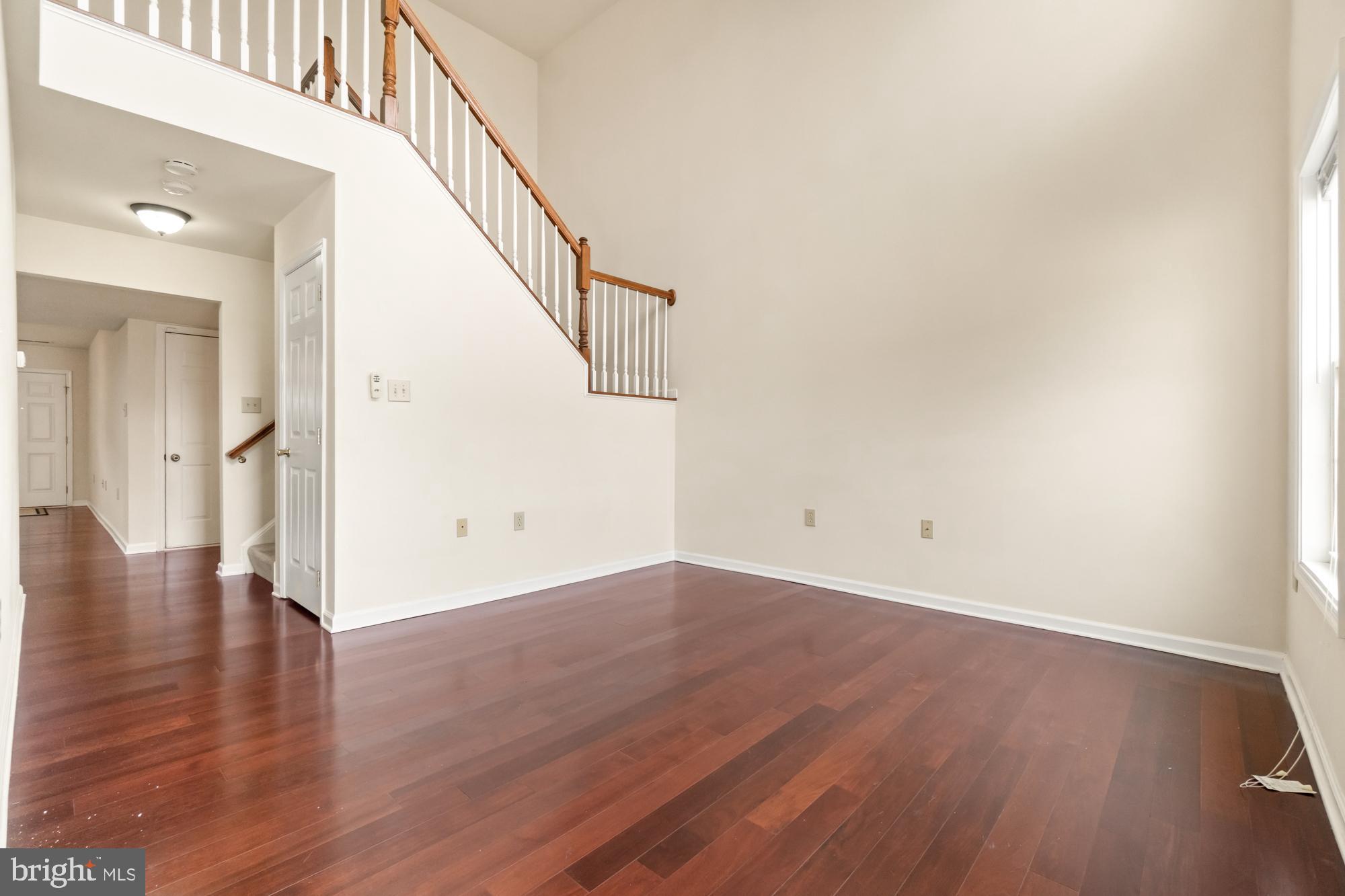 BRIAR RUN - Residential