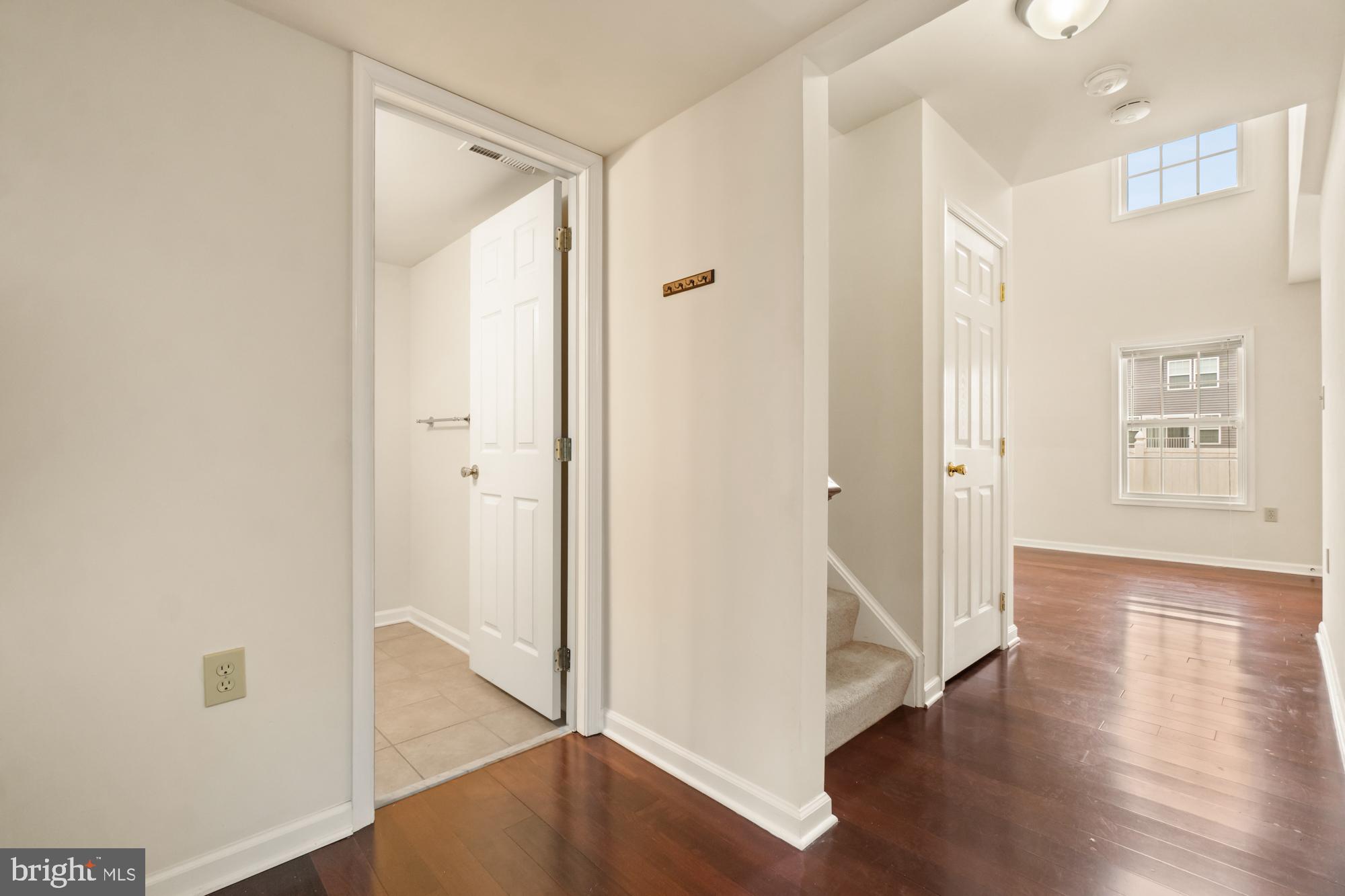 BRIAR RUN - Residential