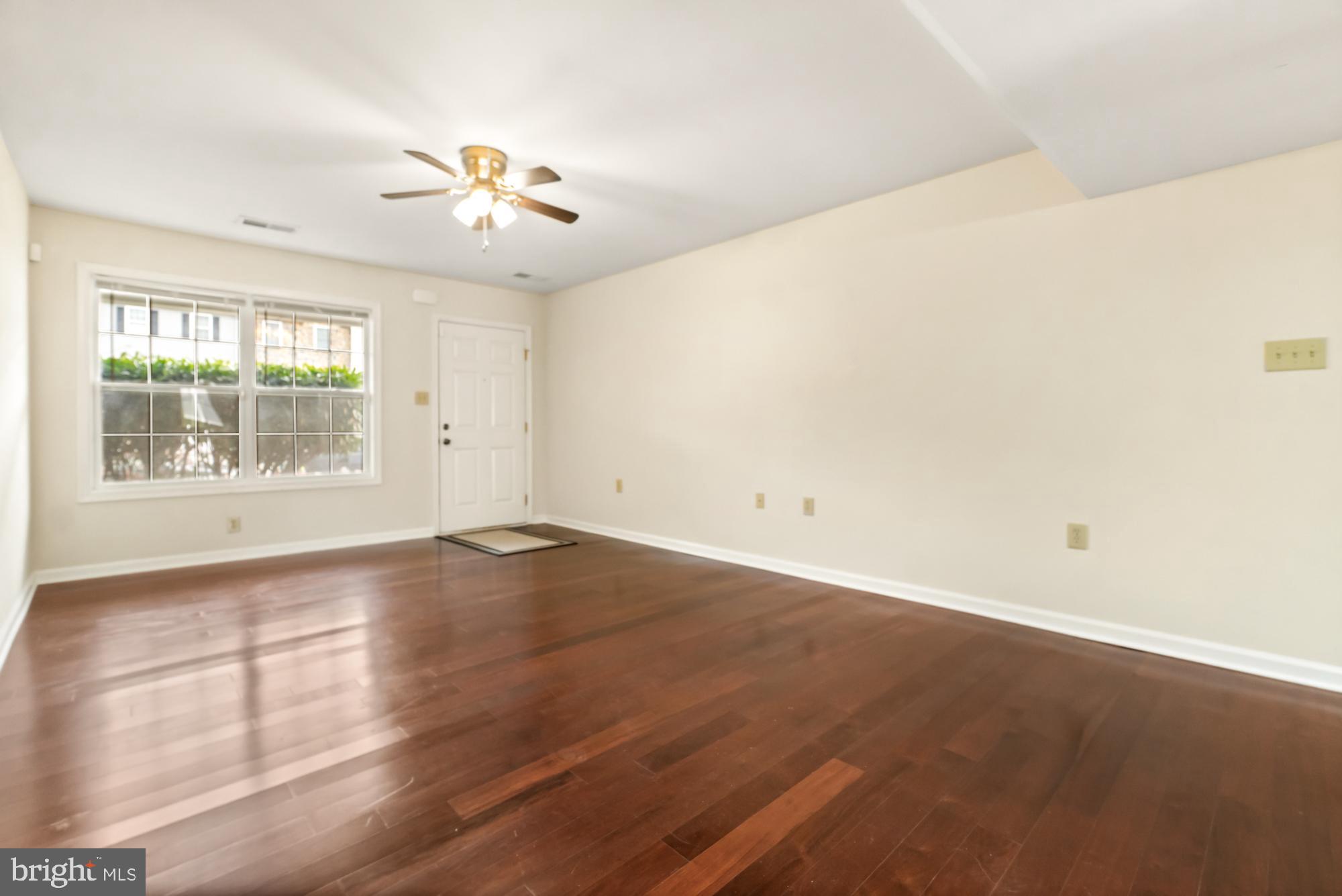 BRIAR RUN - Residential