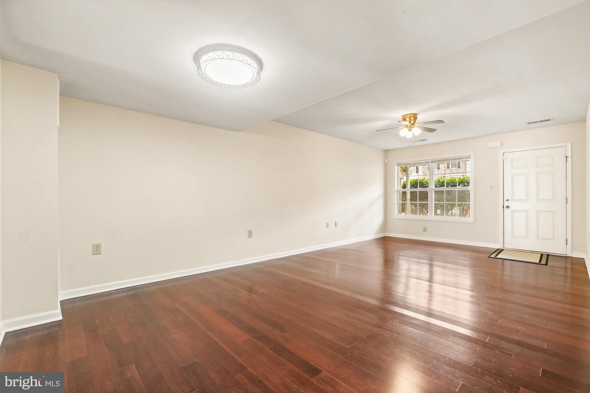 BRIAR RUN - Residential