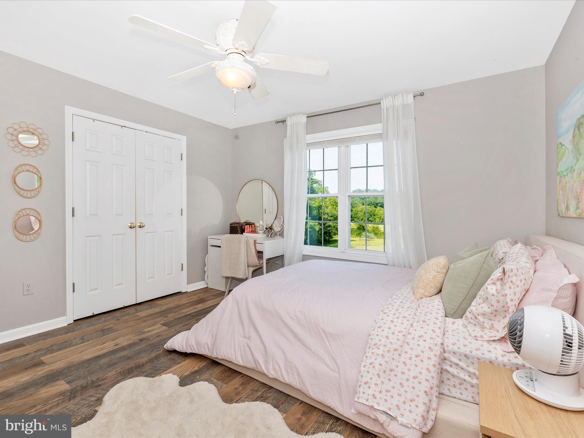 RIVER DOWNS - Residential