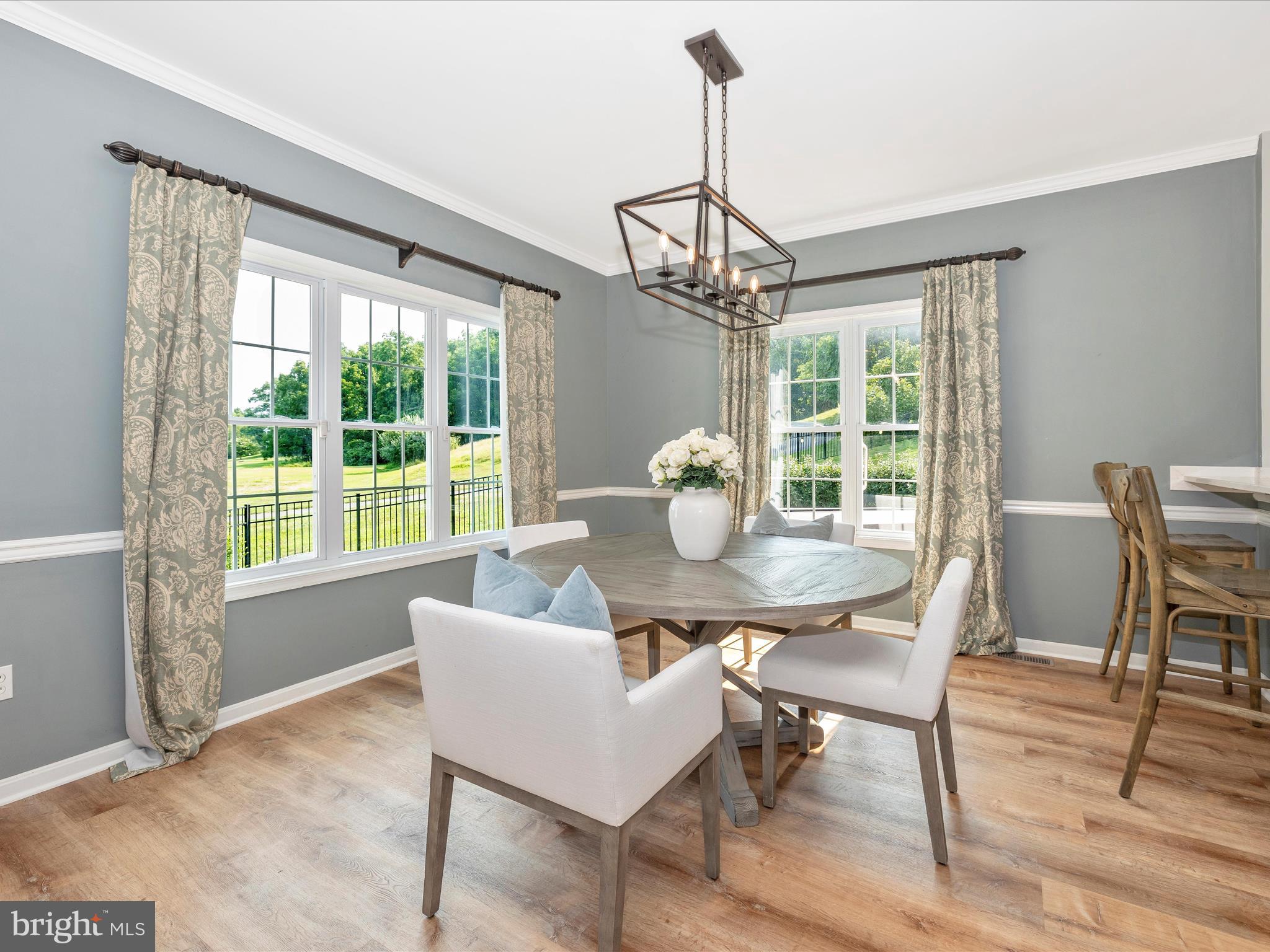 RIVER DOWNS - Residential