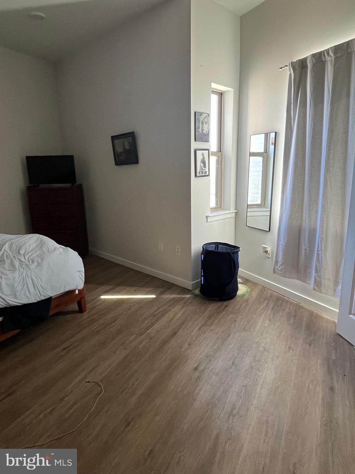 OLDE KENSINGTON - Residential Income