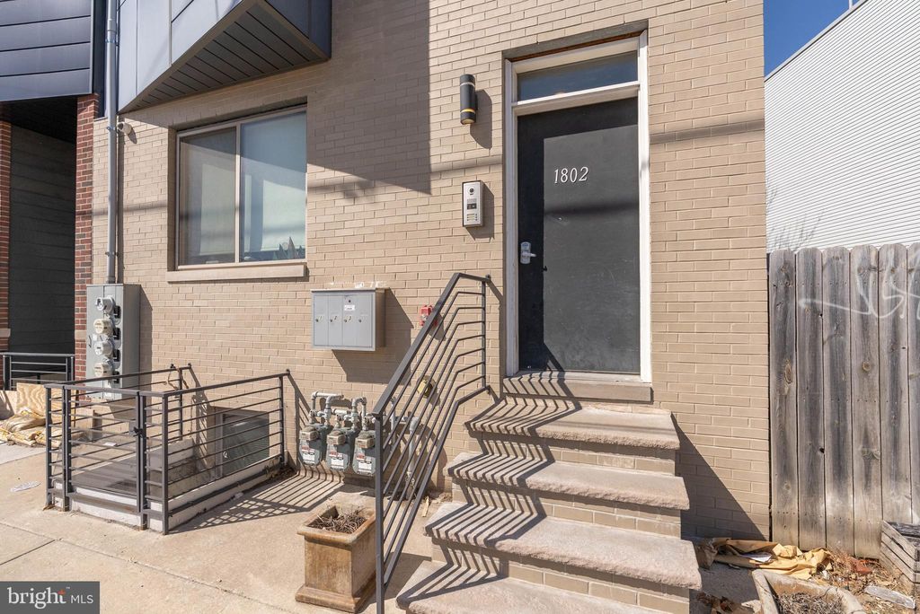 Photo of 1802 N 5th Street, PHILADELPHIA, PA 19122 (MLS # PAPH2460944)
