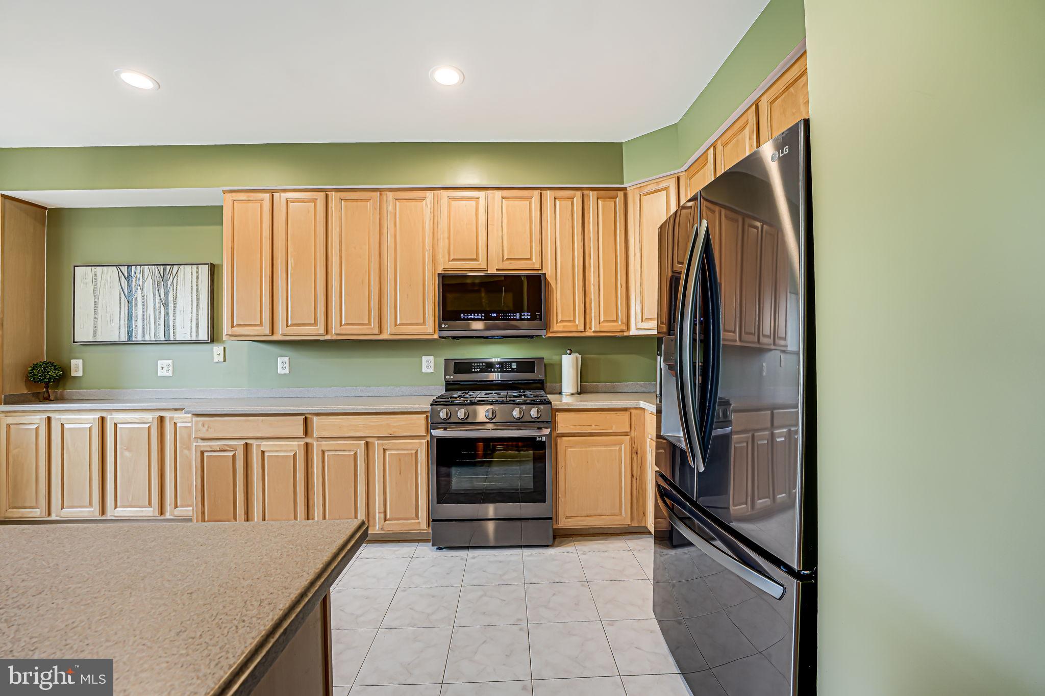 NORTHLAKE - Residential