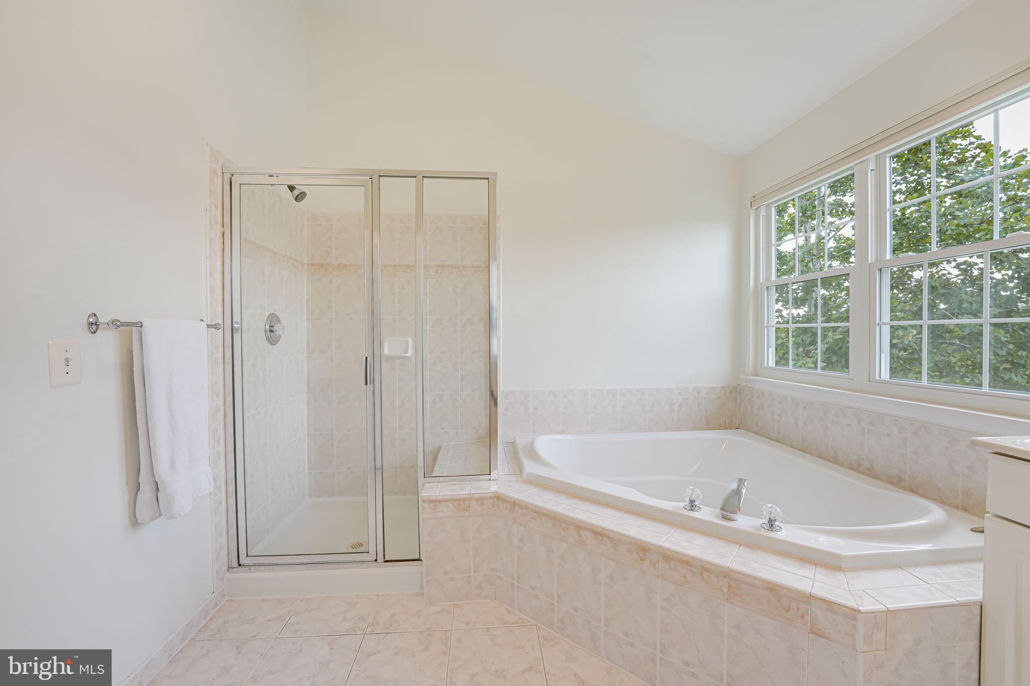 NORTHLAKE - Residential