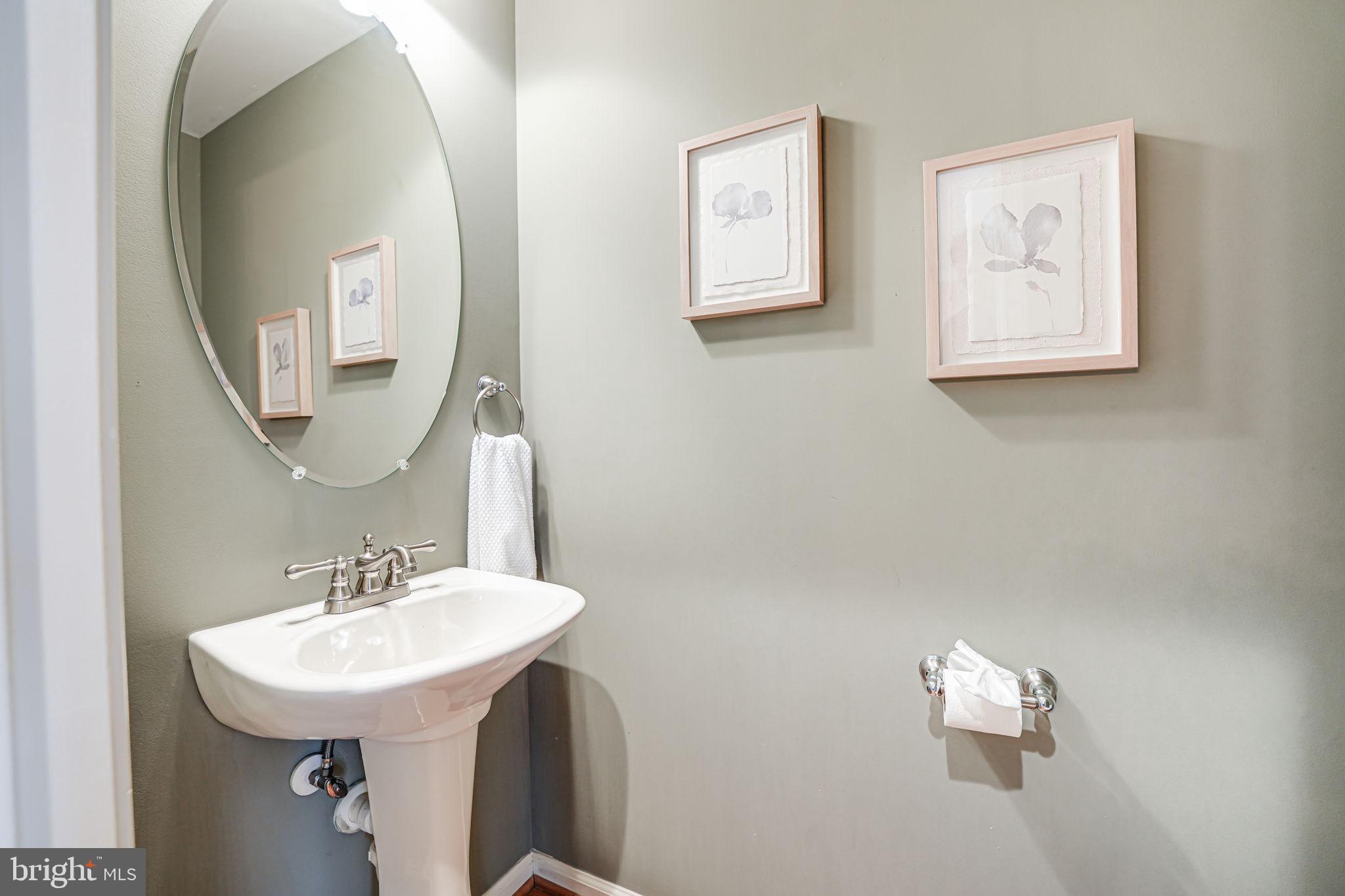 NORTHLAKE - Residential