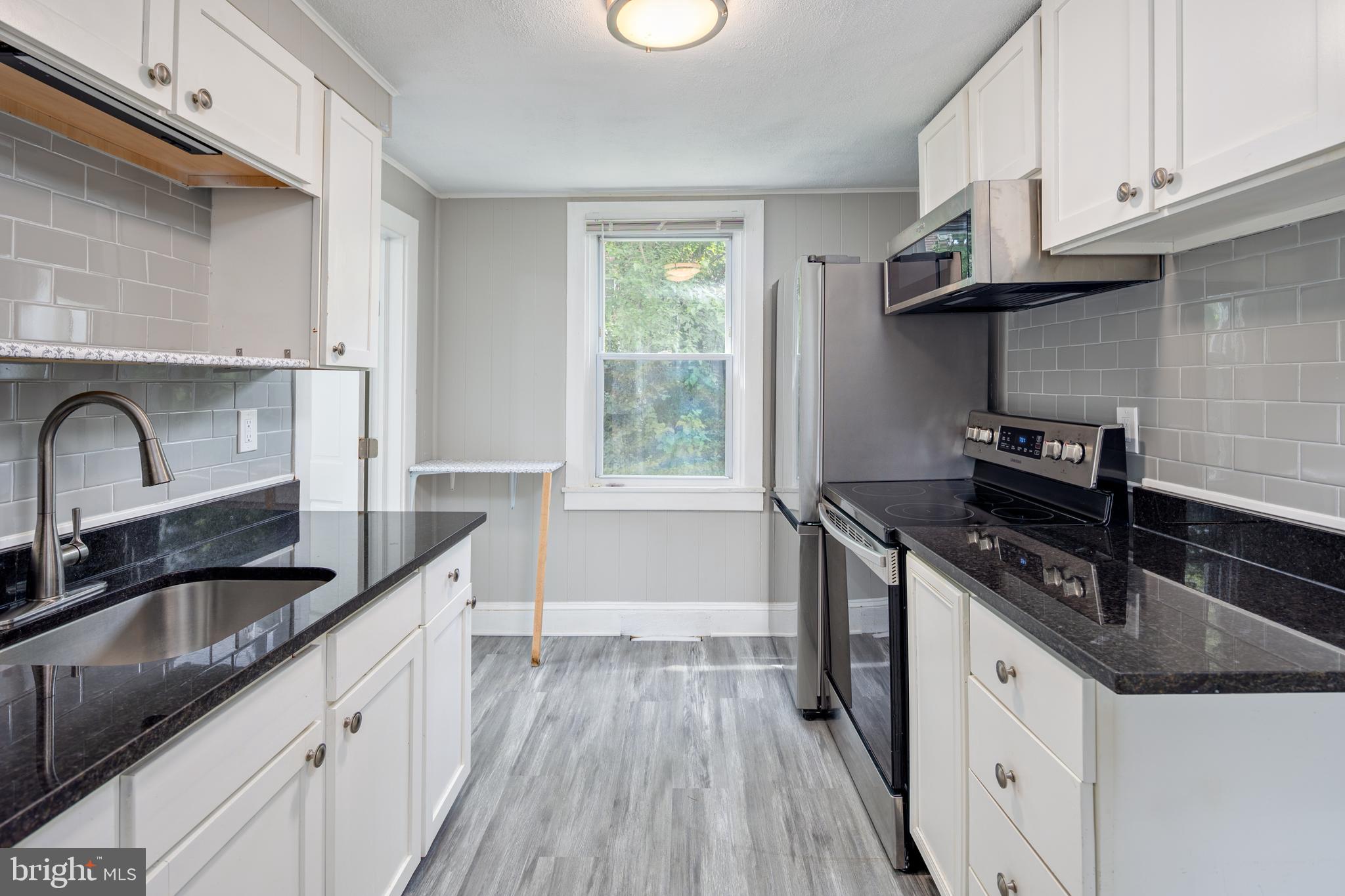 PARKTON - Residential