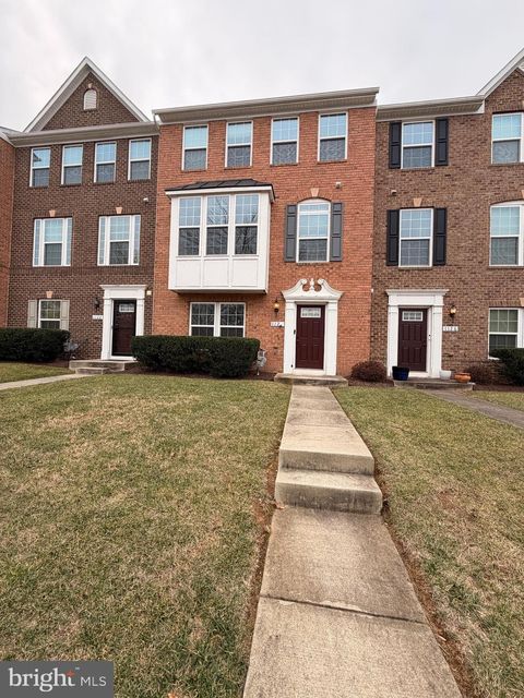 1124 OAKWOOD STREET FREDERICKSBURG VA 22401