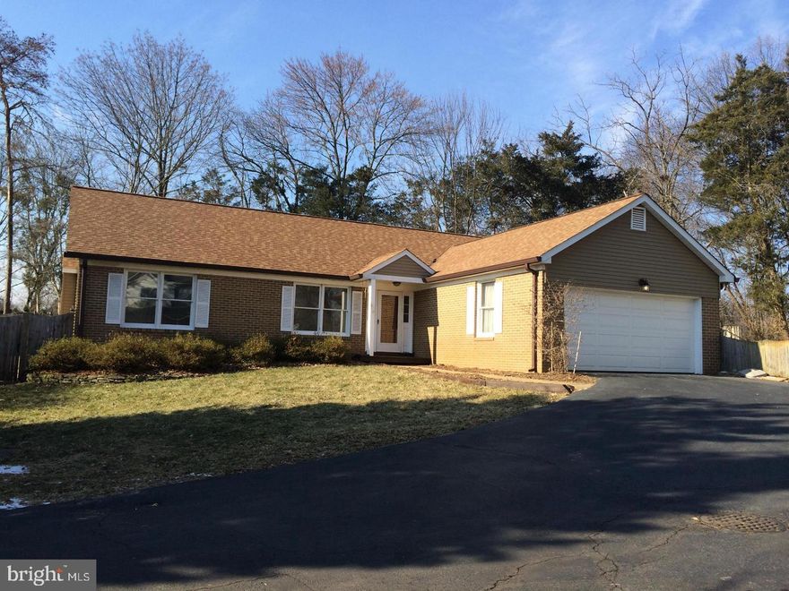 This sun-filled home is the best of one level living. It has beautiful maplet floors, 3 decks off the home and a large florida enclosed sunroom. The 3 bedrooms and 2 baths provide ample space along with built ins and closets. The large yard has mature trees and plenty of room for outdoor living. The 2 car garage is off the large kitchen with dining/office space and the dining room is adjacent to provide many design options. The floors in the kitchen are Mexican tile. There is so much to love about this home. It is conveniently located near downtown Herndon, Reston Town Center, 2 Metro Stations and other major traffic routes.