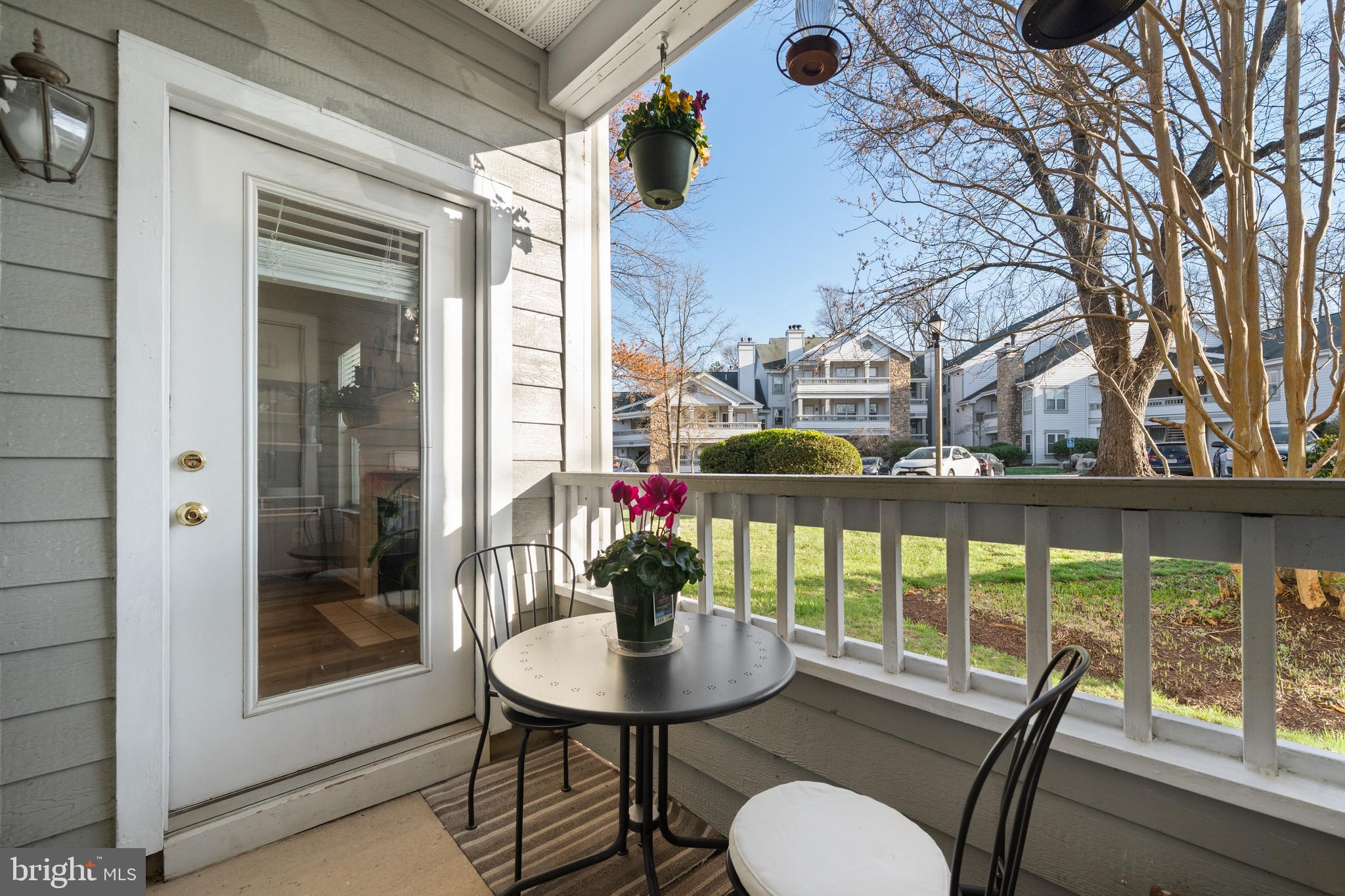 STONECROFT CONDO - Residential