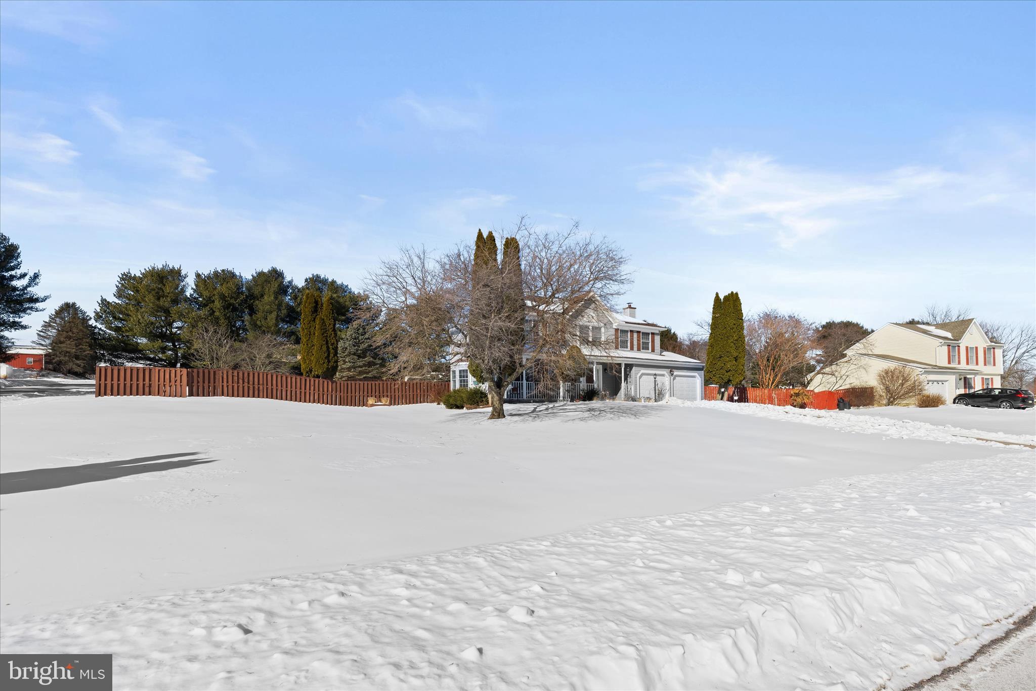 BROOK MEADOW - Residential