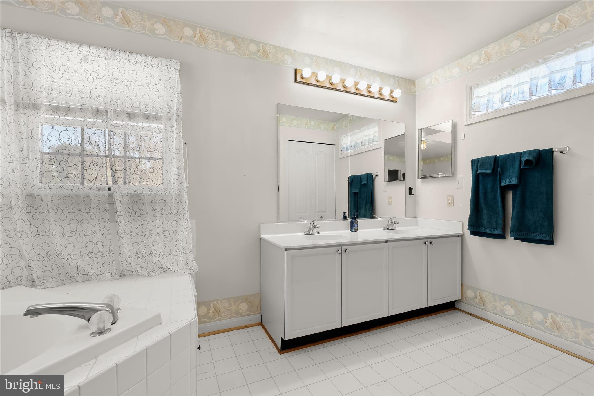 BROOK MEADOW - Residential