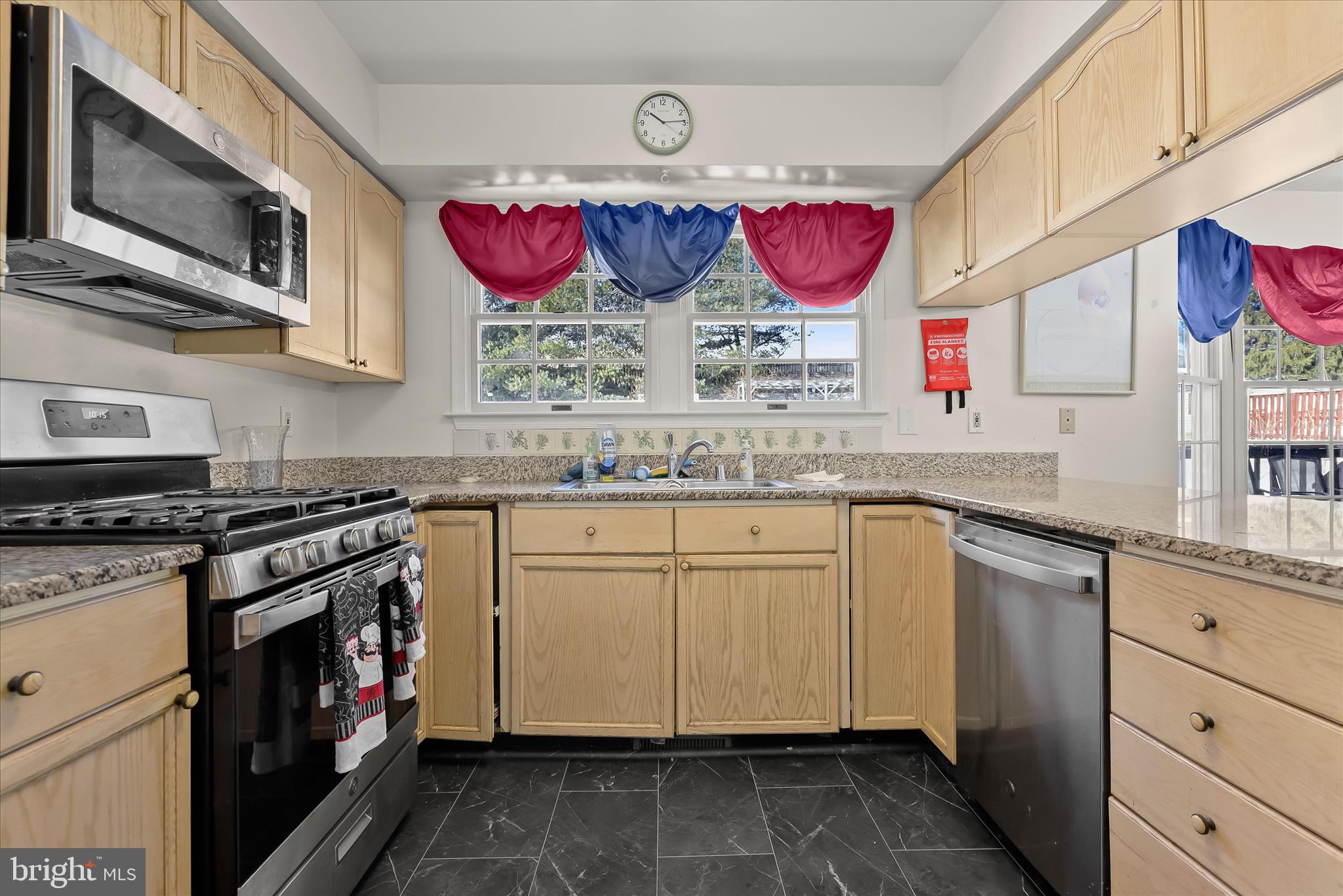 BROOK MEADOW - Residential