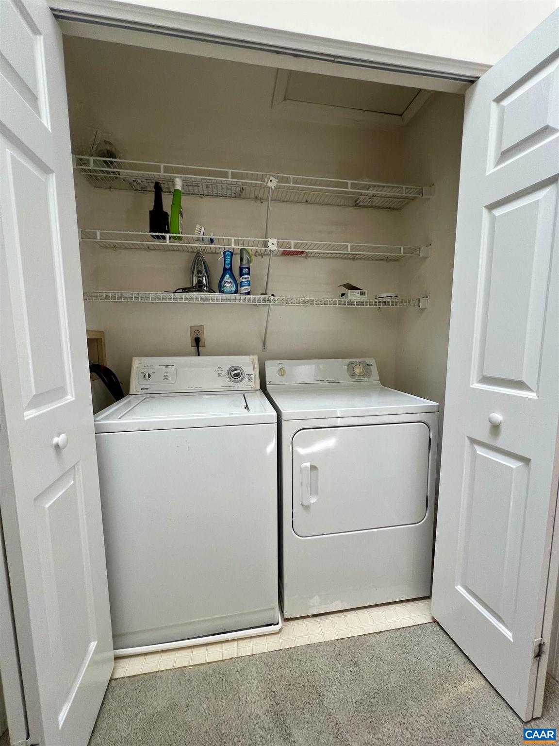 FOREST LAKES - Residential