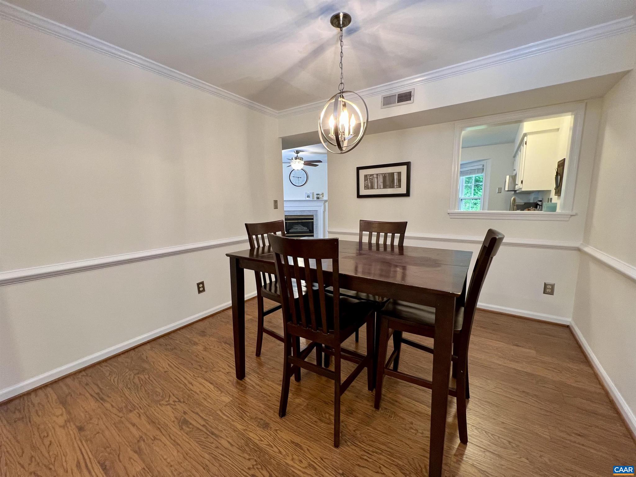 FOREST LAKES - Residential