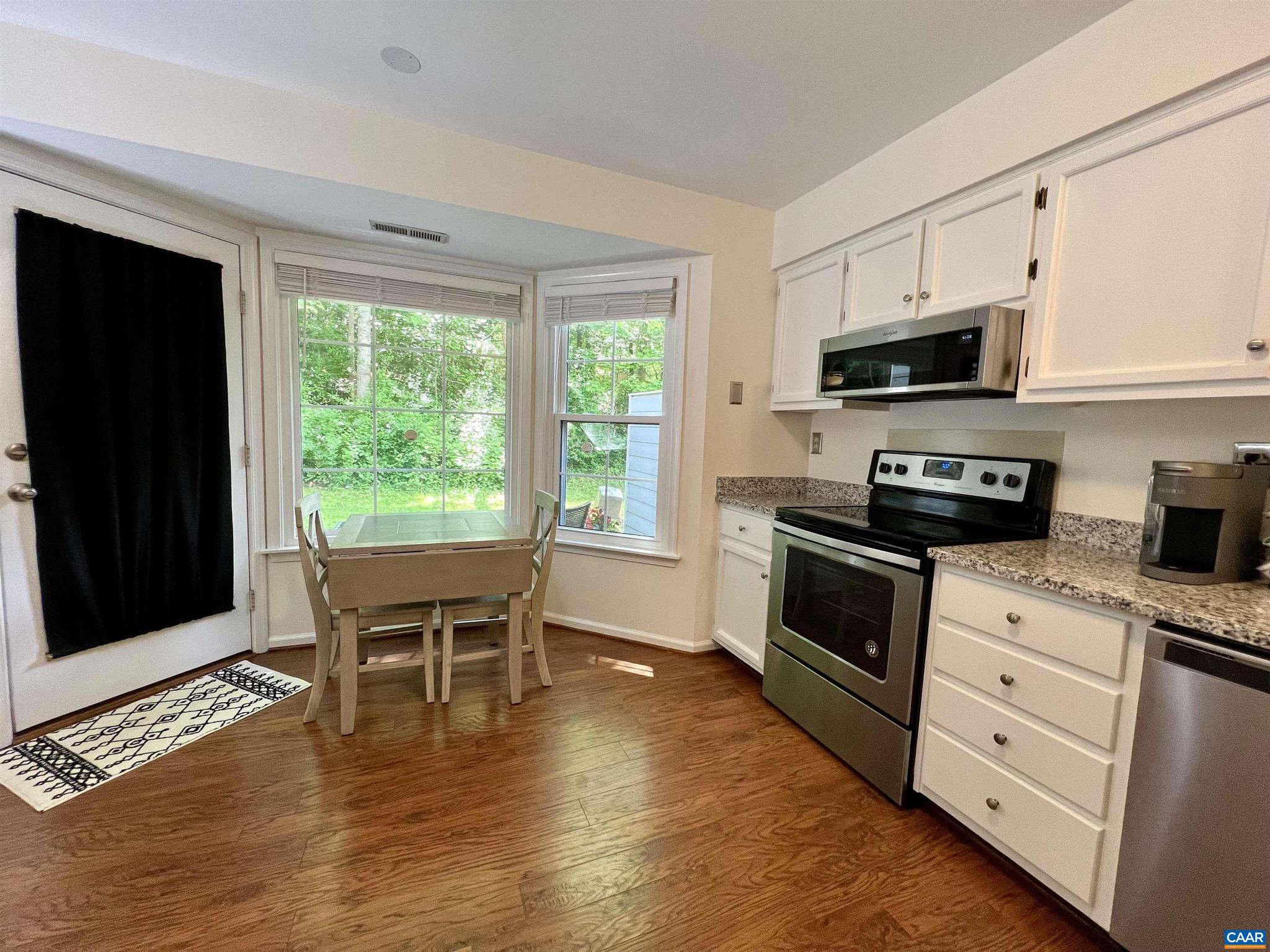 FOREST LAKES - Residential