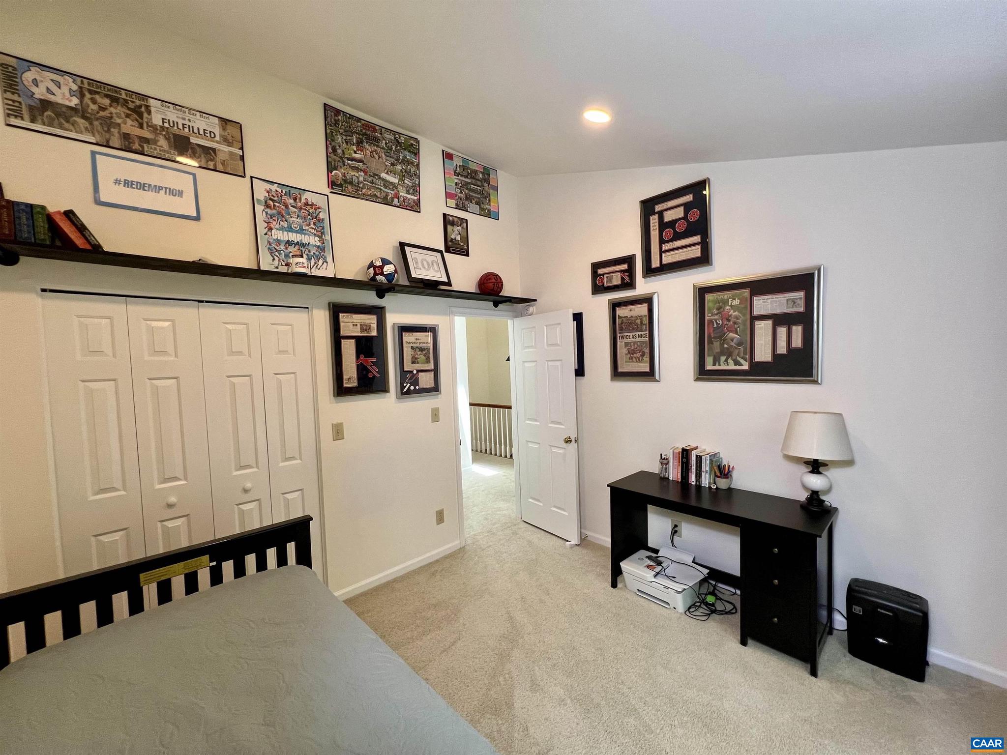 FOREST LAKES - Residential